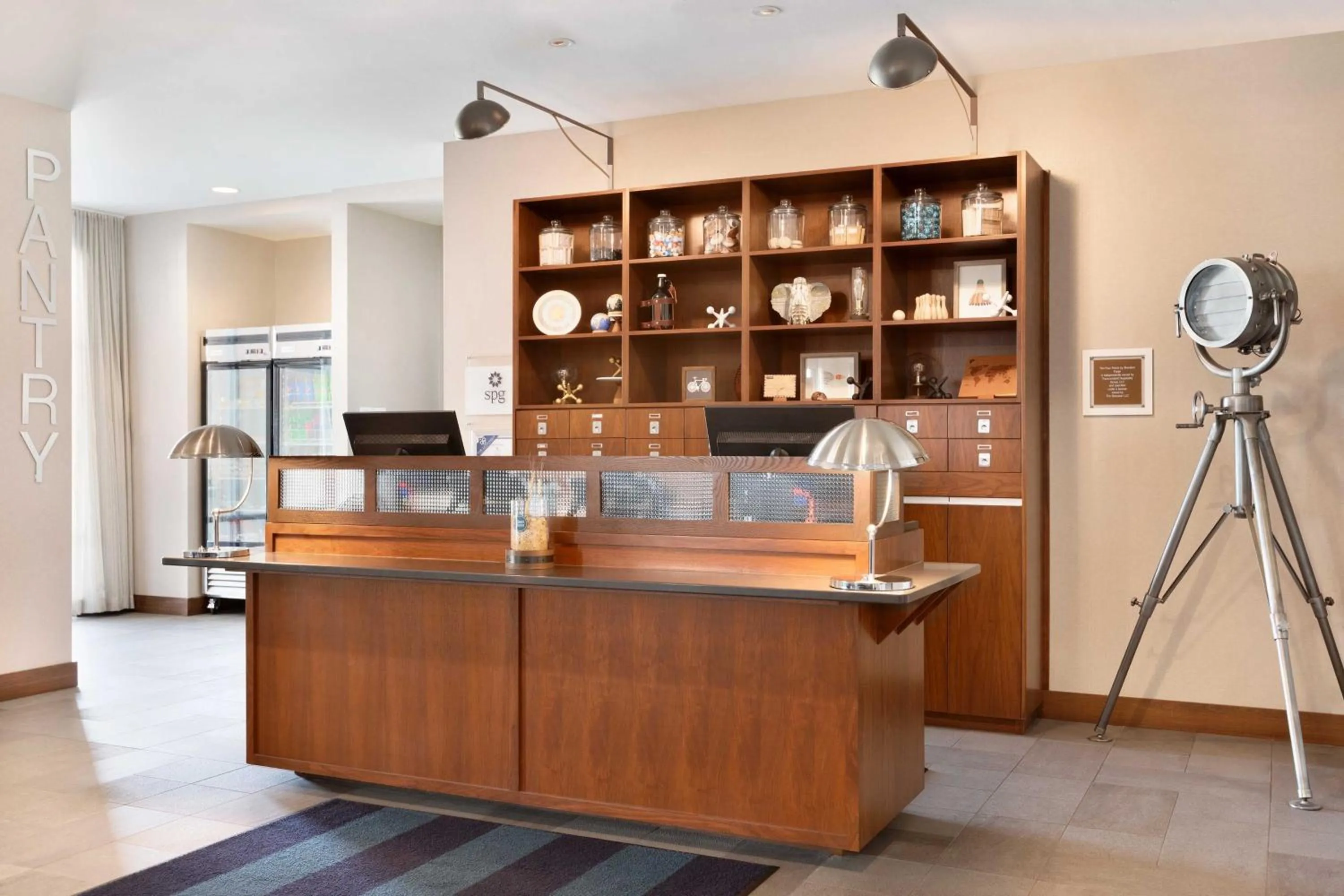 Lobby or reception in Four Points by Sheraton Fargo Medical Center
