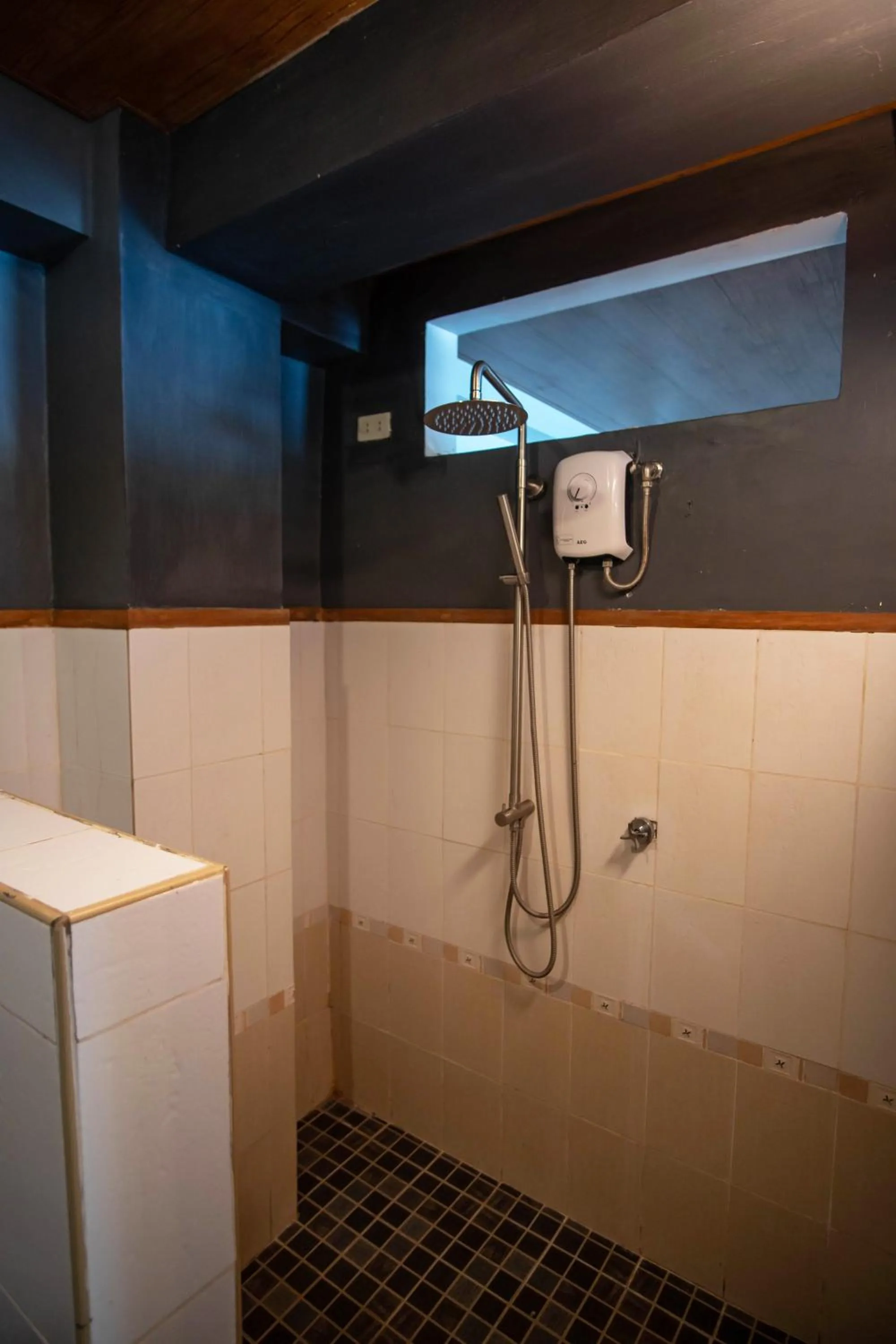 Bathroom in La Estancia Busuanga