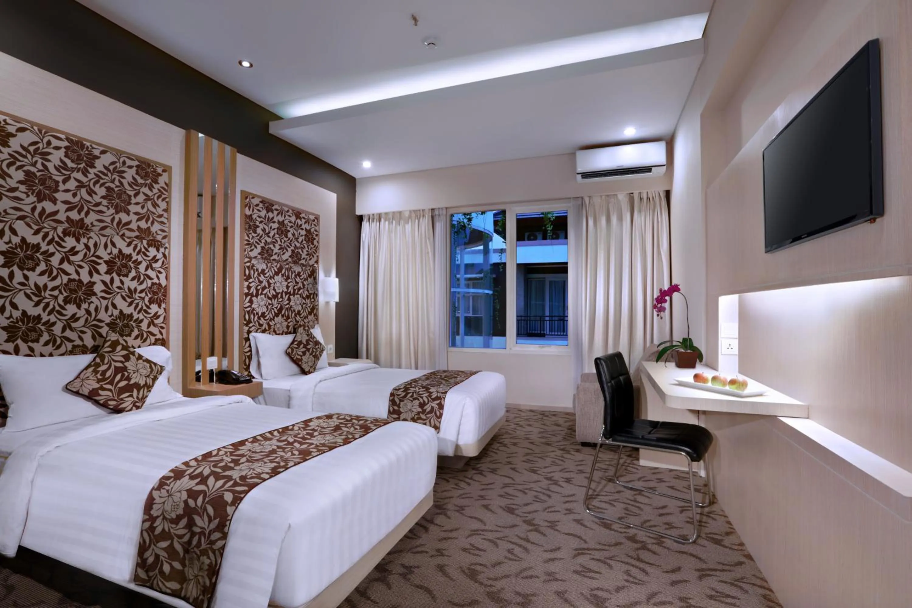 Bedroom, Bed in Quest San Denpasar by ASTON