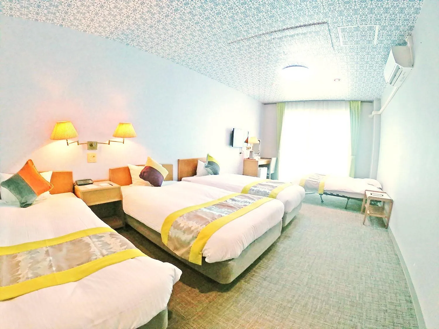 Photo of the whole room, Bed in Hotel Caretta