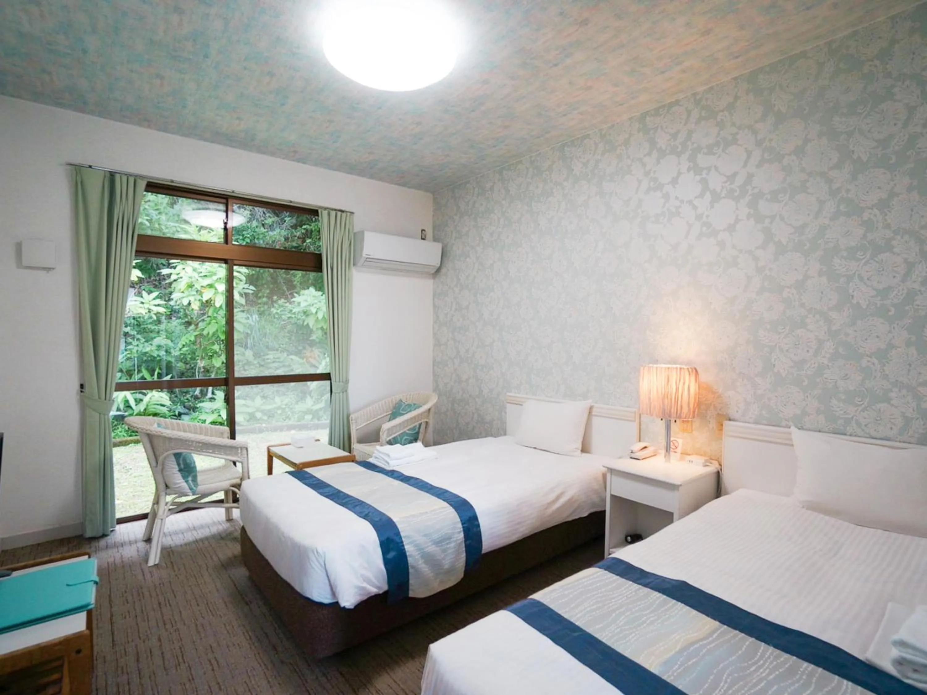 Bed in Hotel Caretta