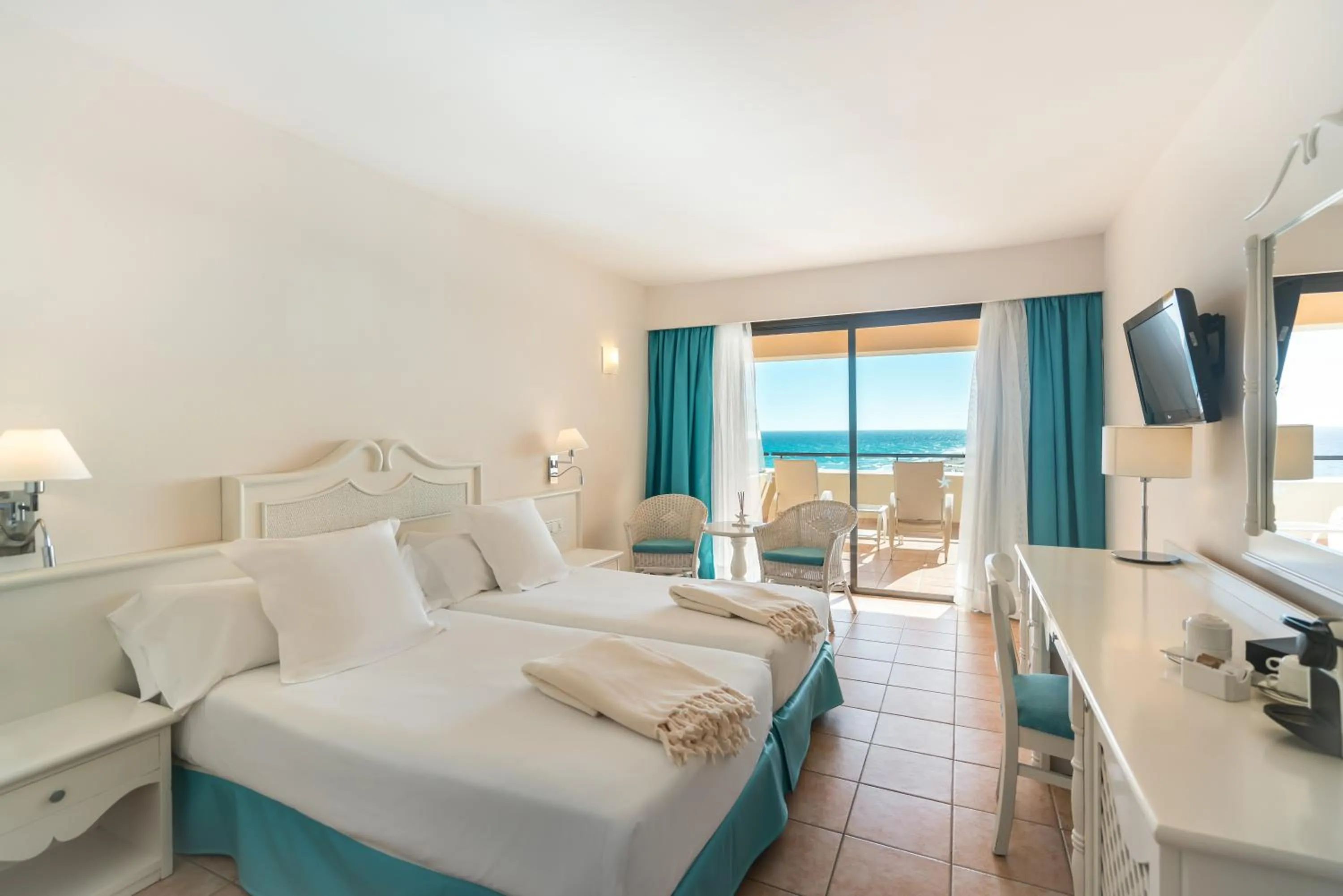 Bedroom, Bed in Iberostar Waves Playa Gaviotas All Inclusive