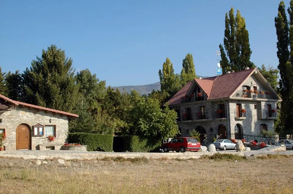 Facade/entrance in Hotel Restaurante Santa Elena