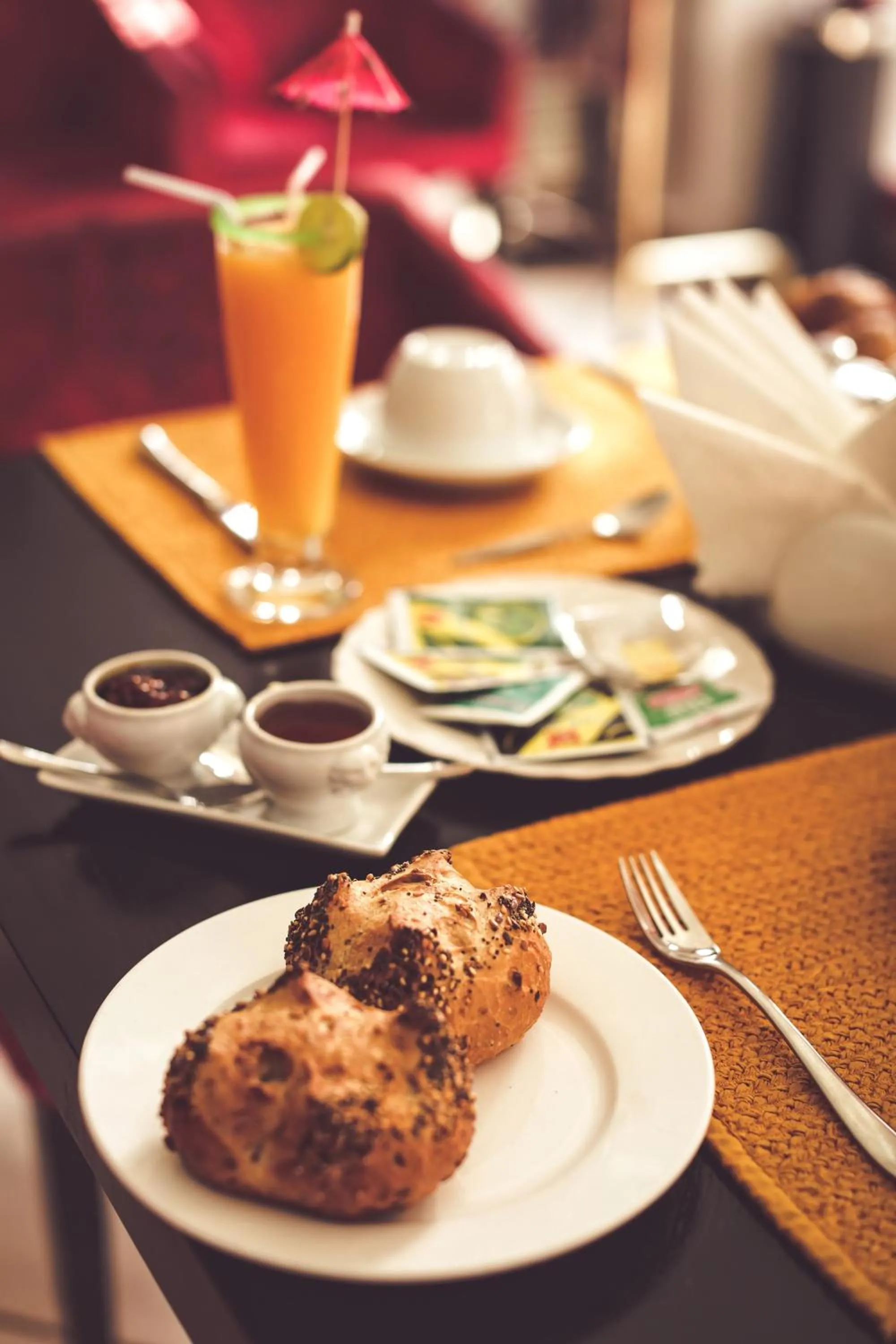 Restaurant/places to eat in Le Grand Mellis Hôtel & Spa