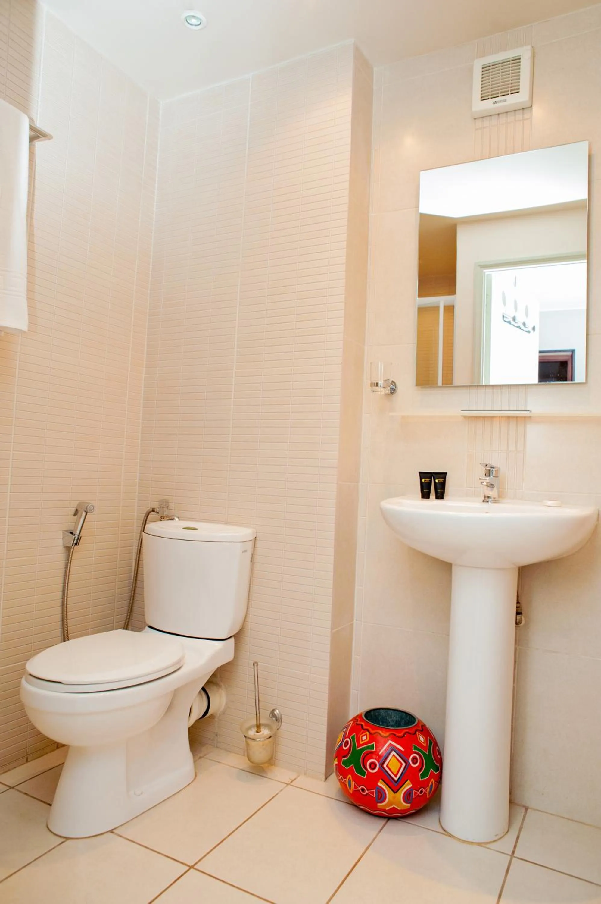 Bathroom in Le Grand Mellis Hôtel & Spa