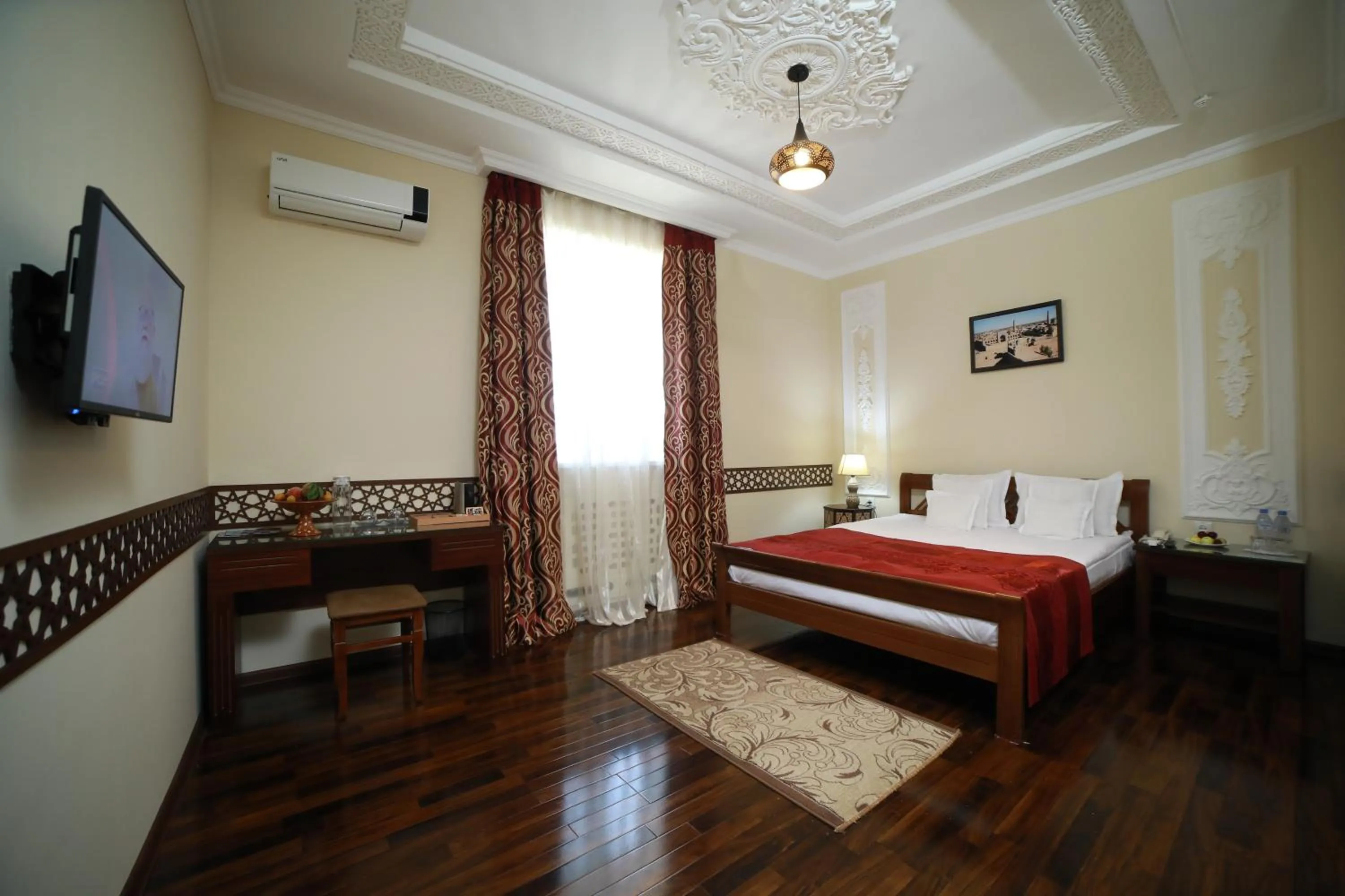 Photo of the whole room, Bed in Arkanchi Hotel