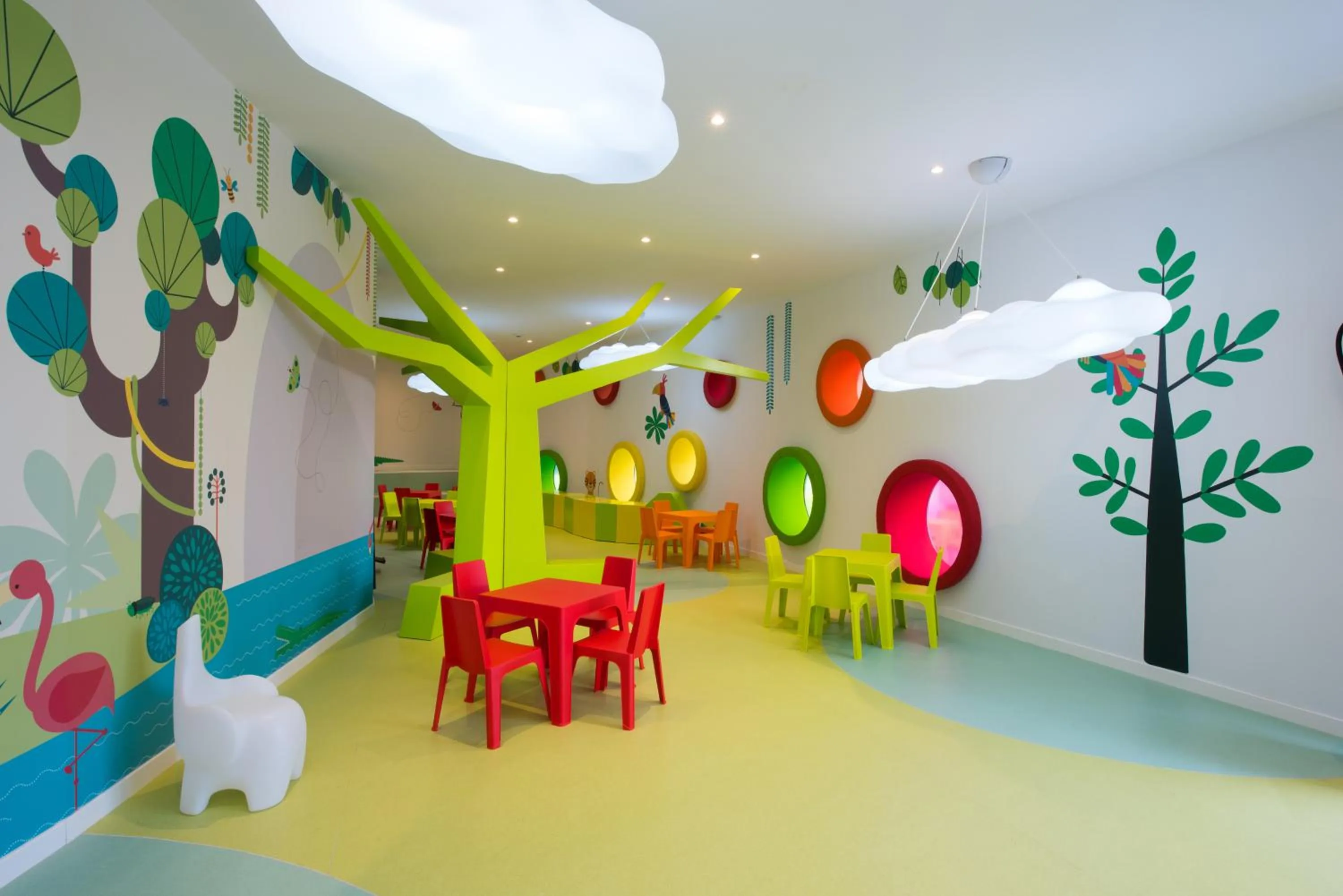 Kids's club in Iberostar Waves Gaviotas Park