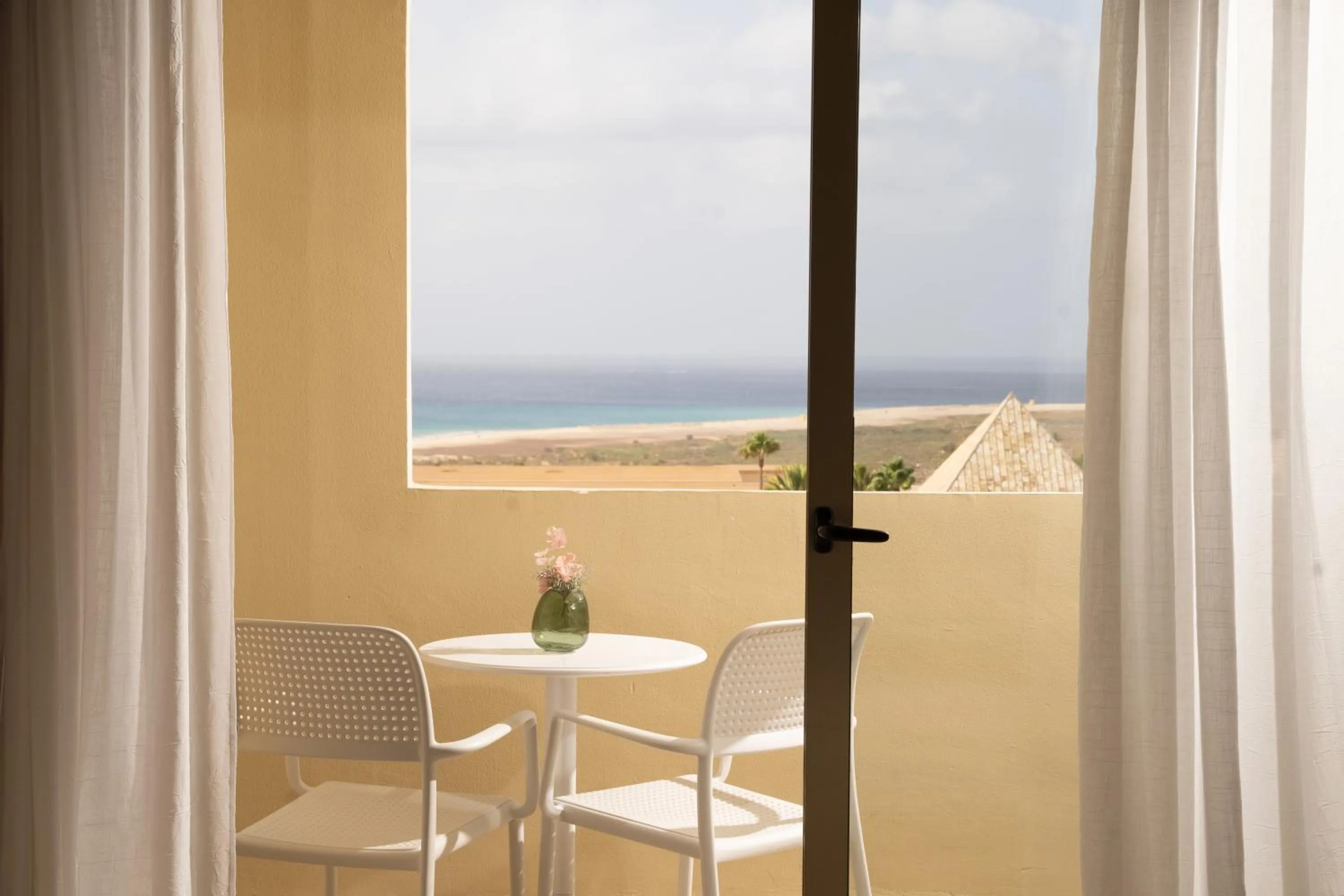 Balcony/Terrace in Iberostar Waves Gaviotas Park