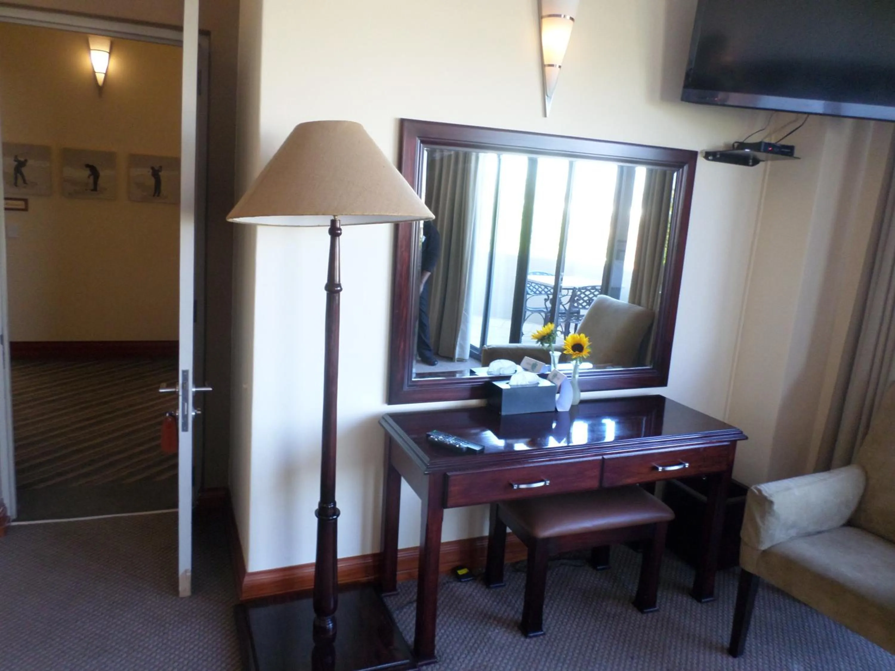 Bedroom in The Links Guest House