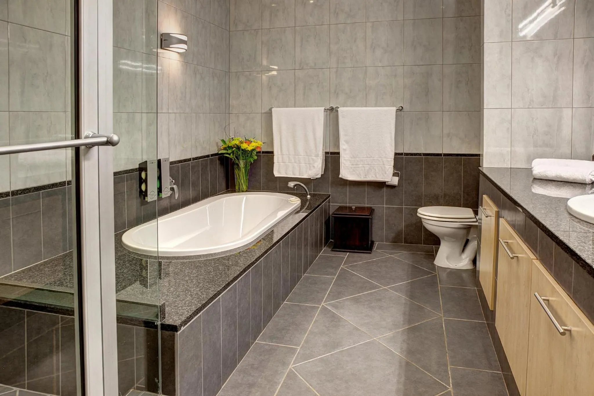 Bathroom in The Links Guest House