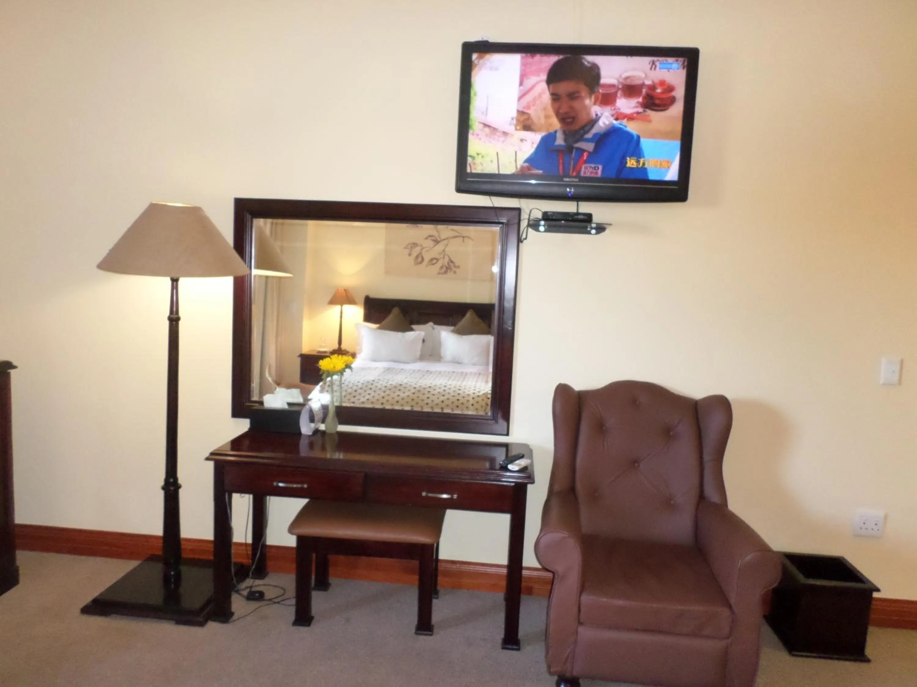 TV and multimedia in The Links Guest House