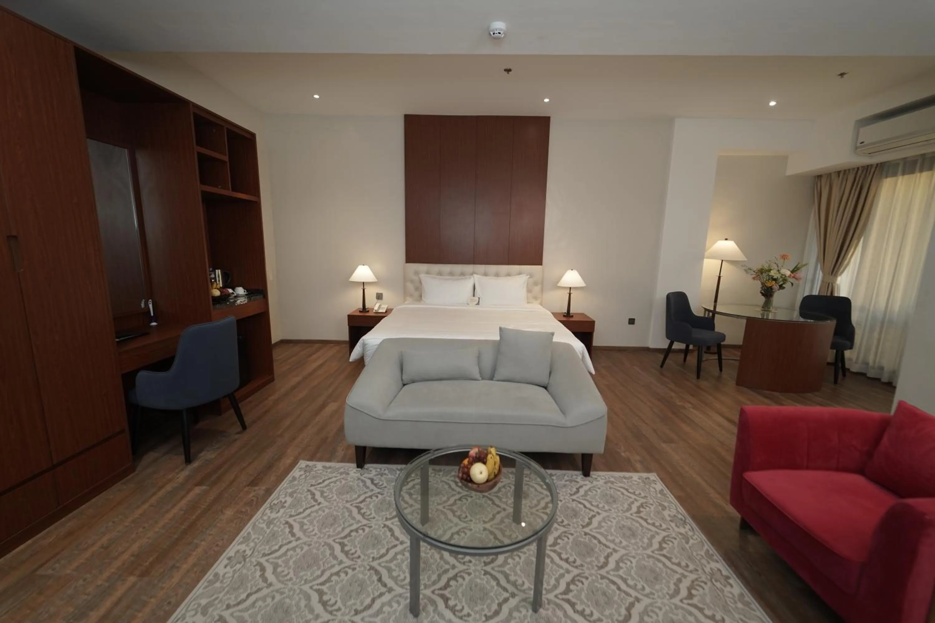 Bed in Villa Isabel Hotel