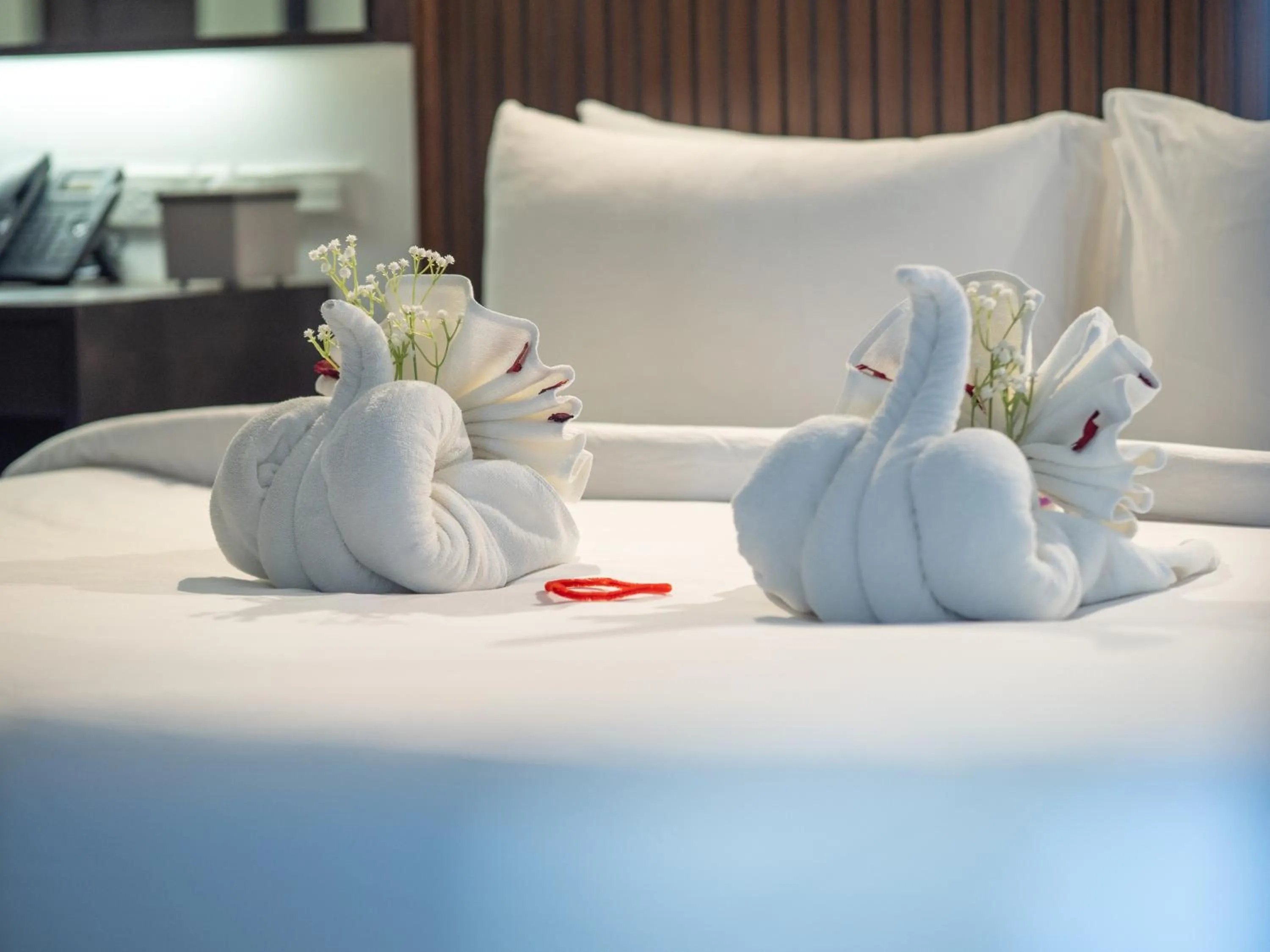 Bed in Samutprakarn Hotel