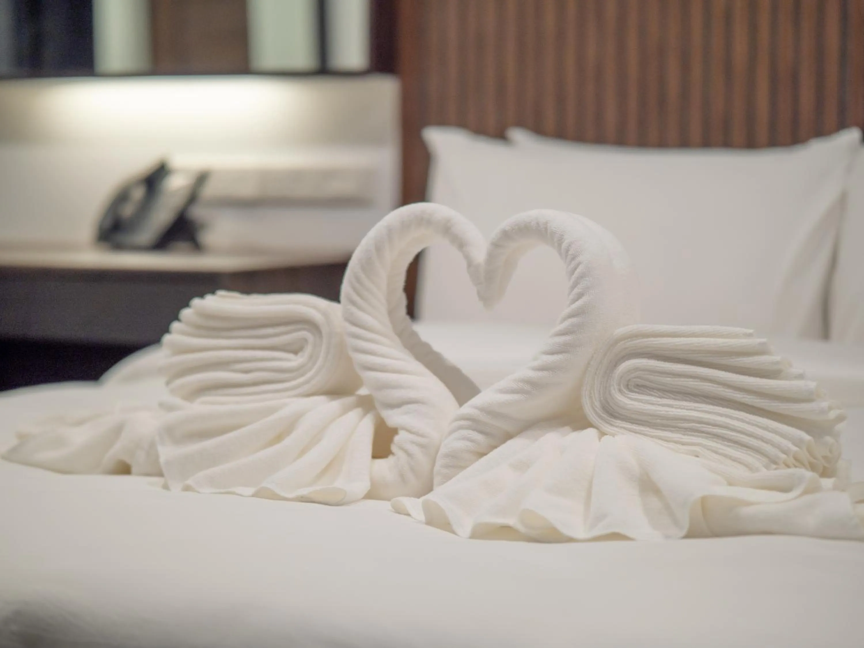 Bed in Samutprakarn Hotel