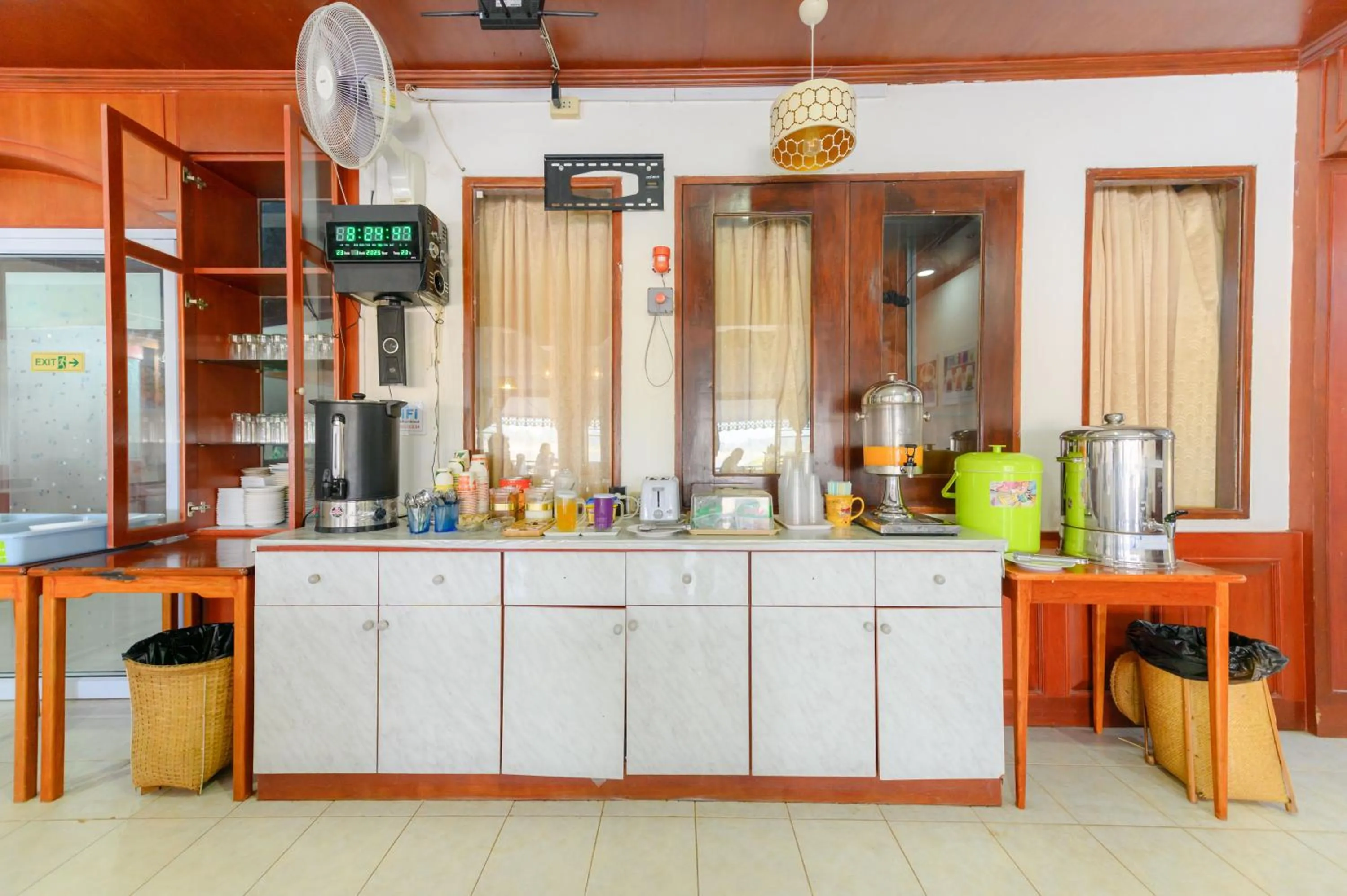 Restaurant/places to eat in Kongkhamkoon Hotel