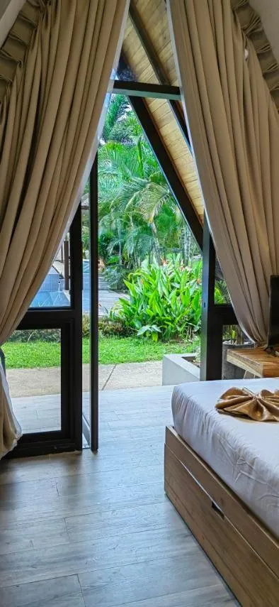 Bed in The Zen Villas Resort