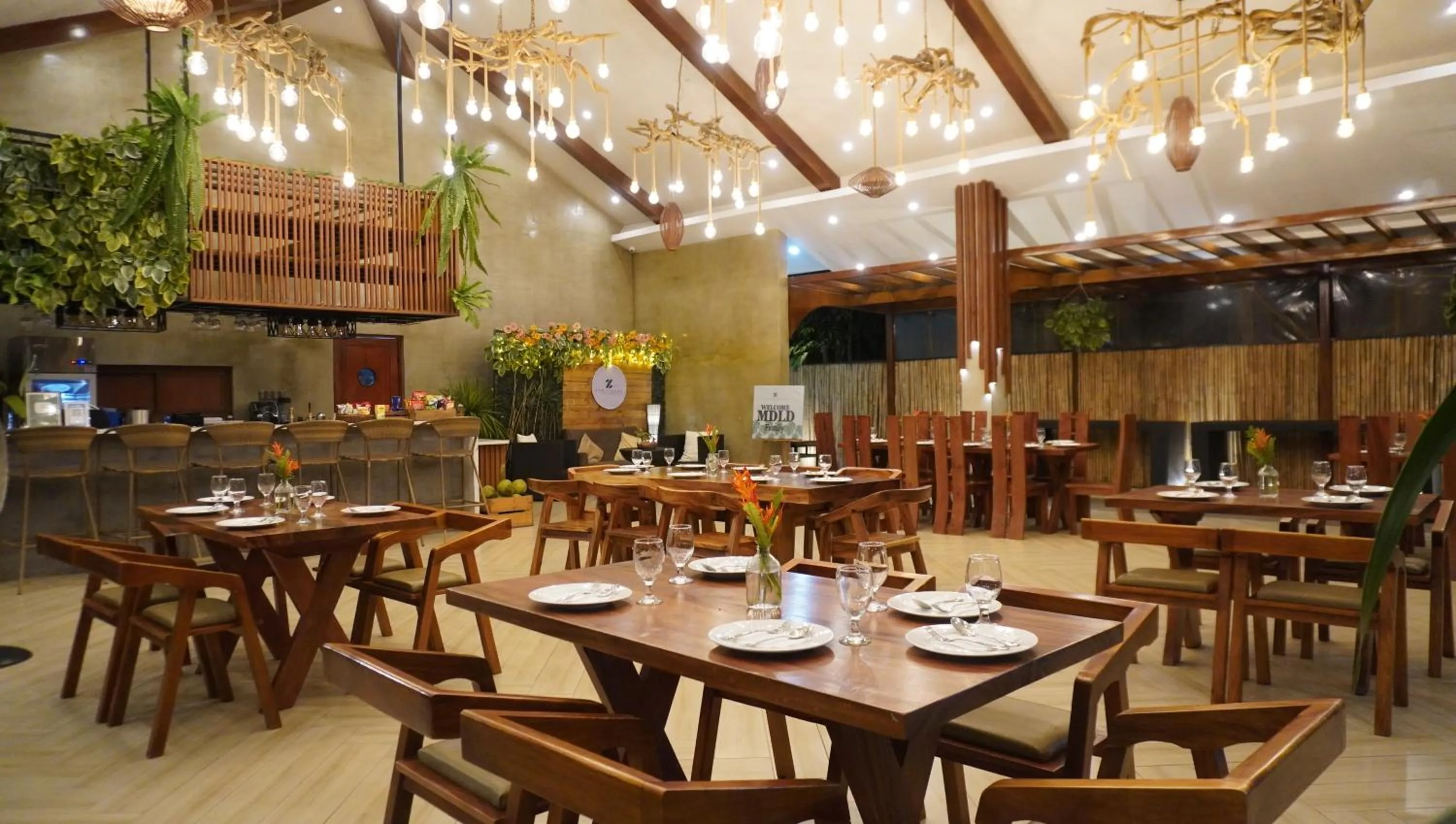 Restaurant/places to eat in The Zen Villas Resort