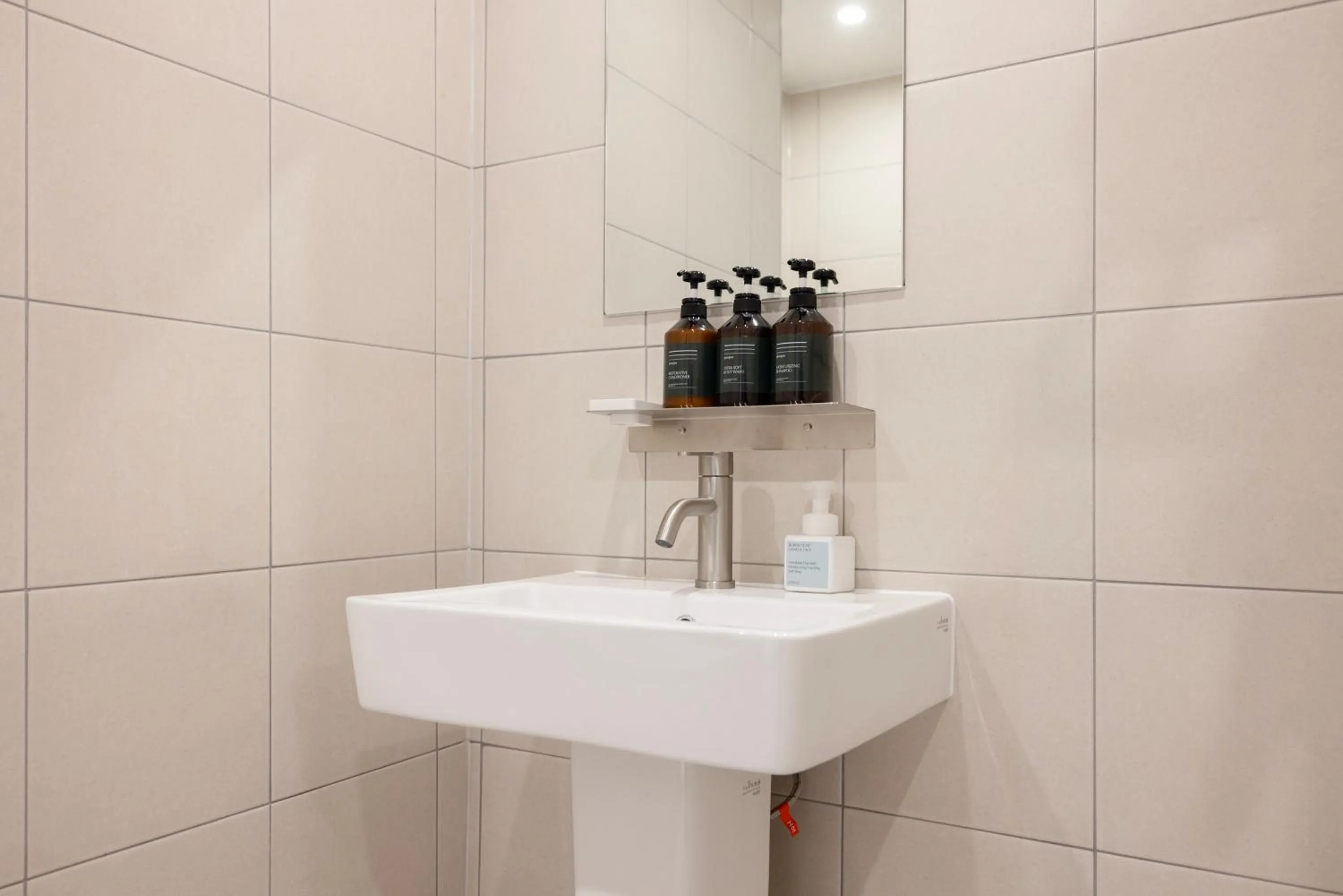 Aank Ryokan x Aank Air Cheongju