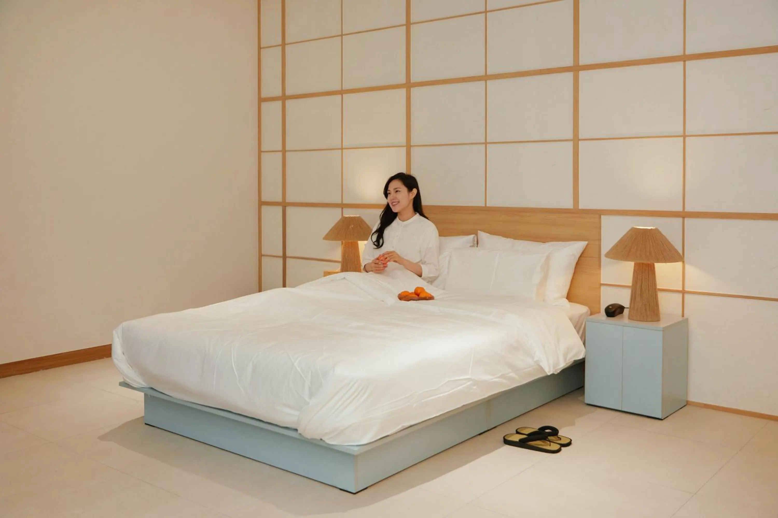 Bed in Aank Ryokan x Aank Air Cheongju