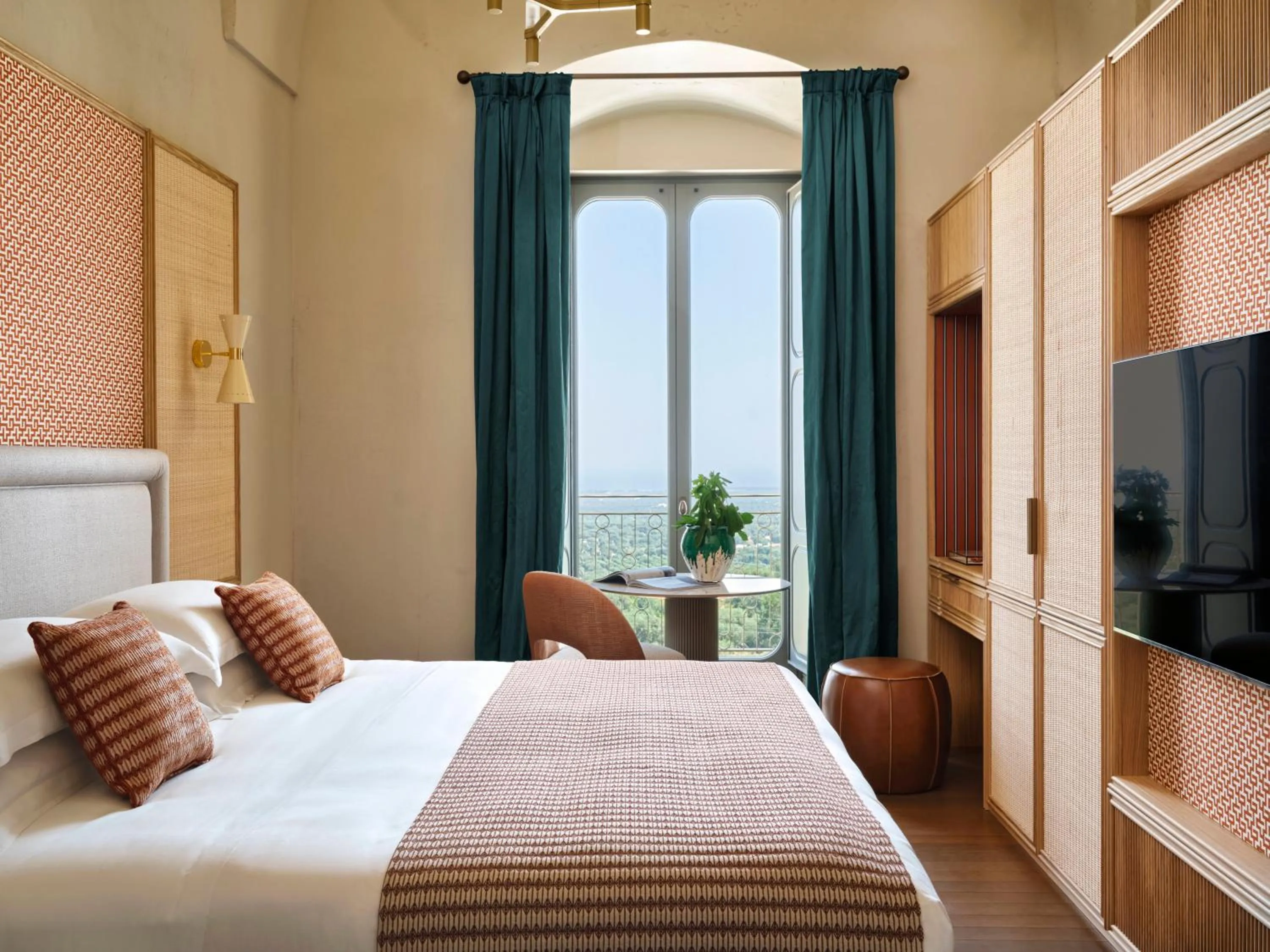 View (from property/room), Bed in VISTA Ostuni