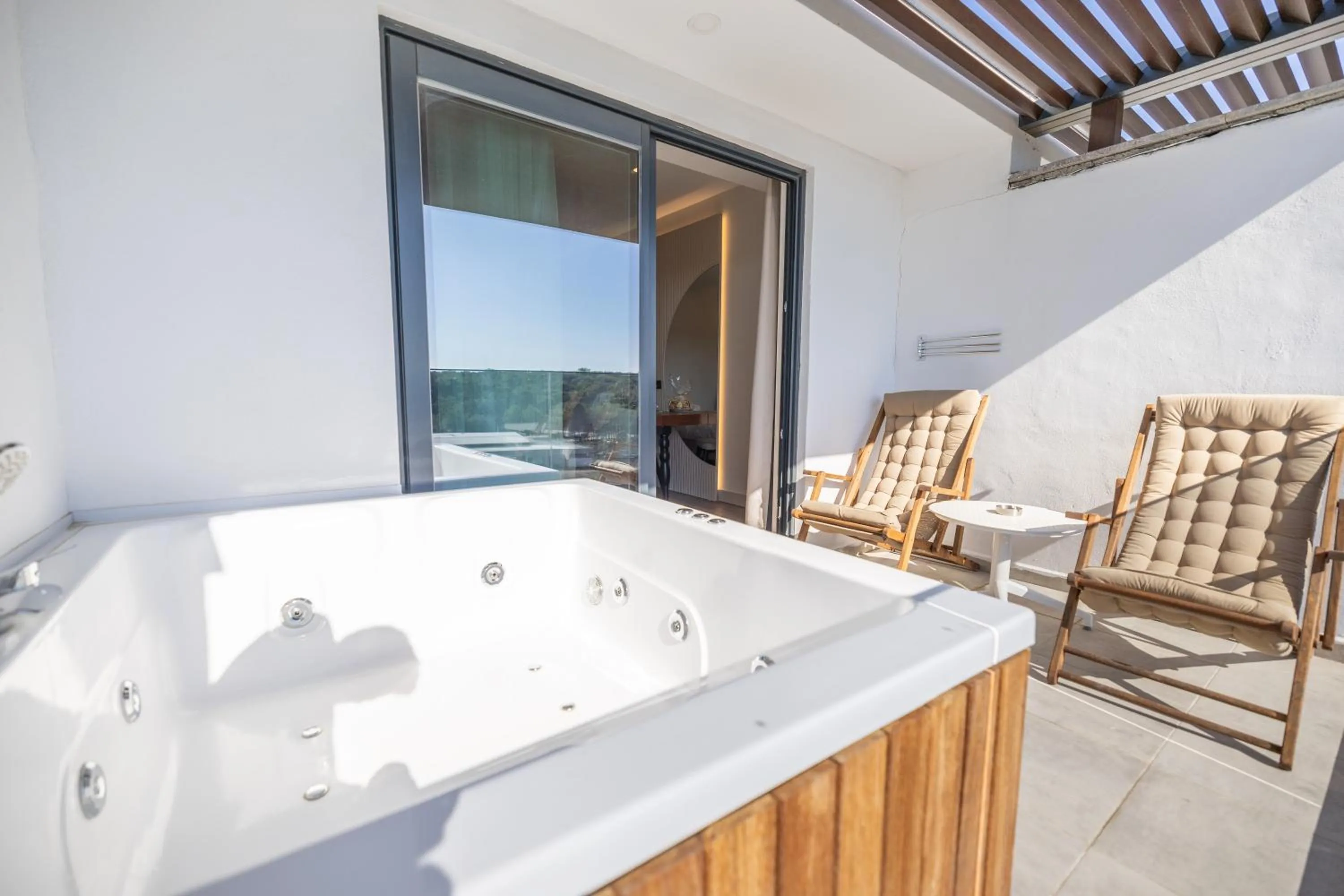 Side Moon Palace Hotel