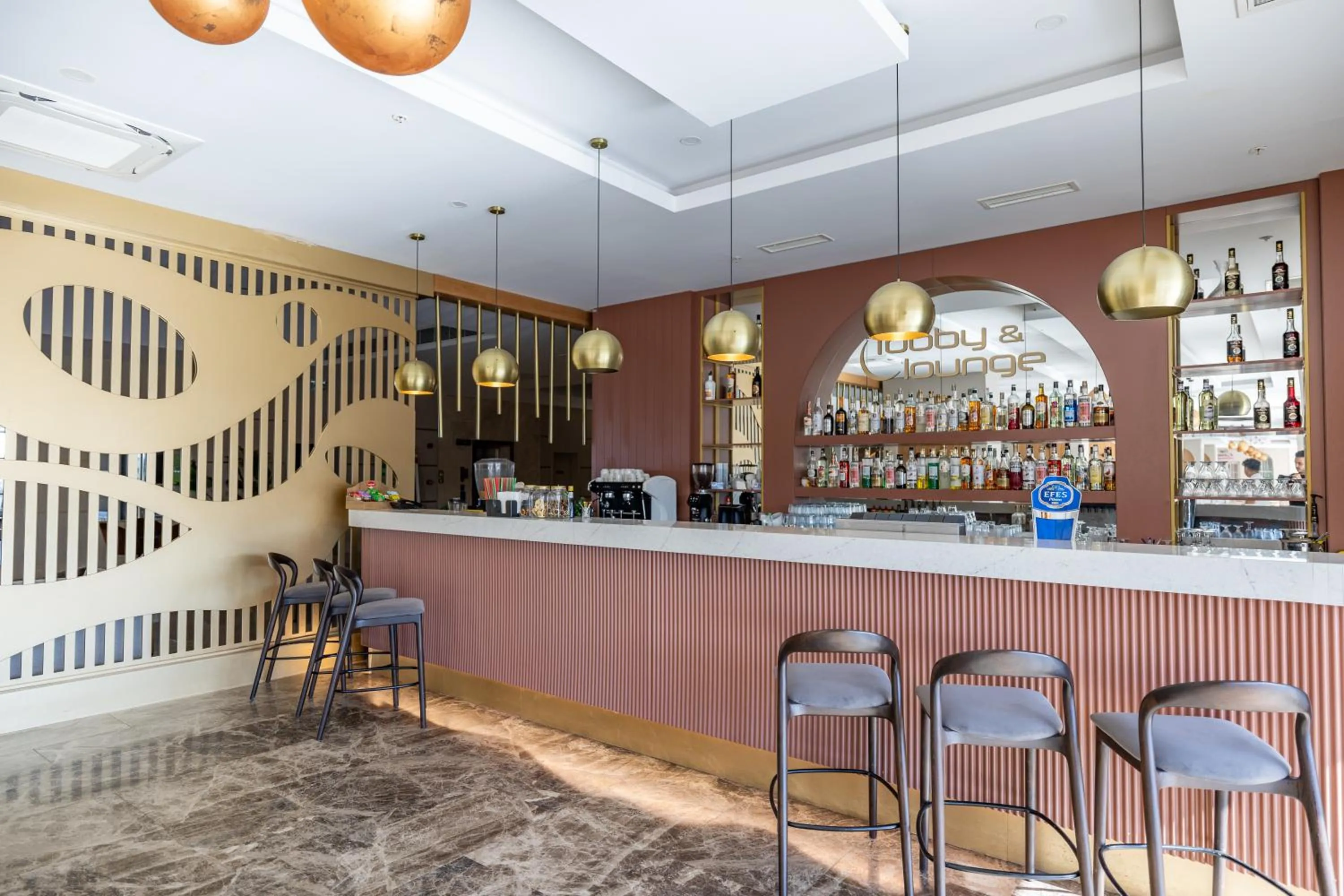 Side Moon Palace Hotel