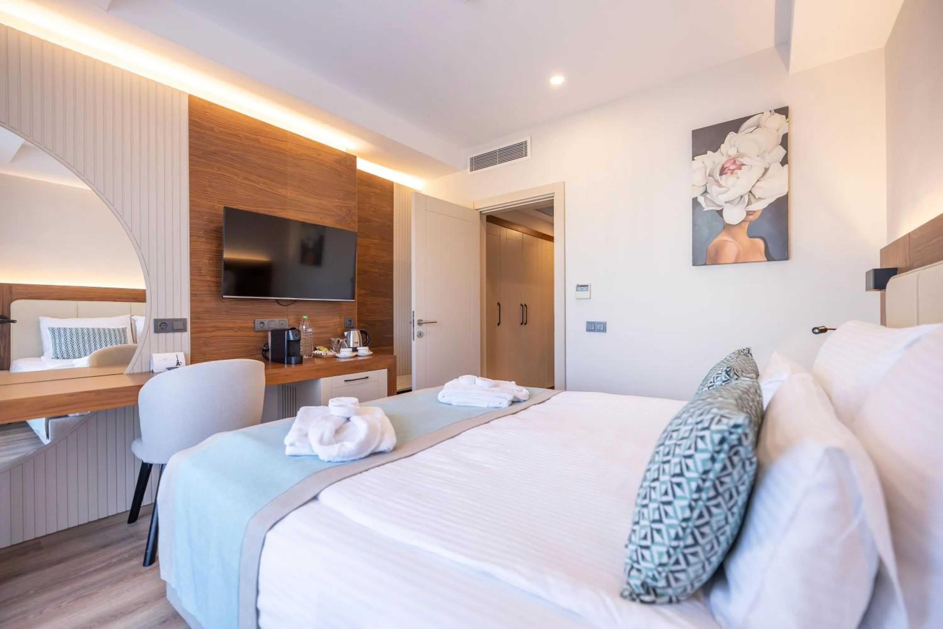 Side Moon Palace Hotel