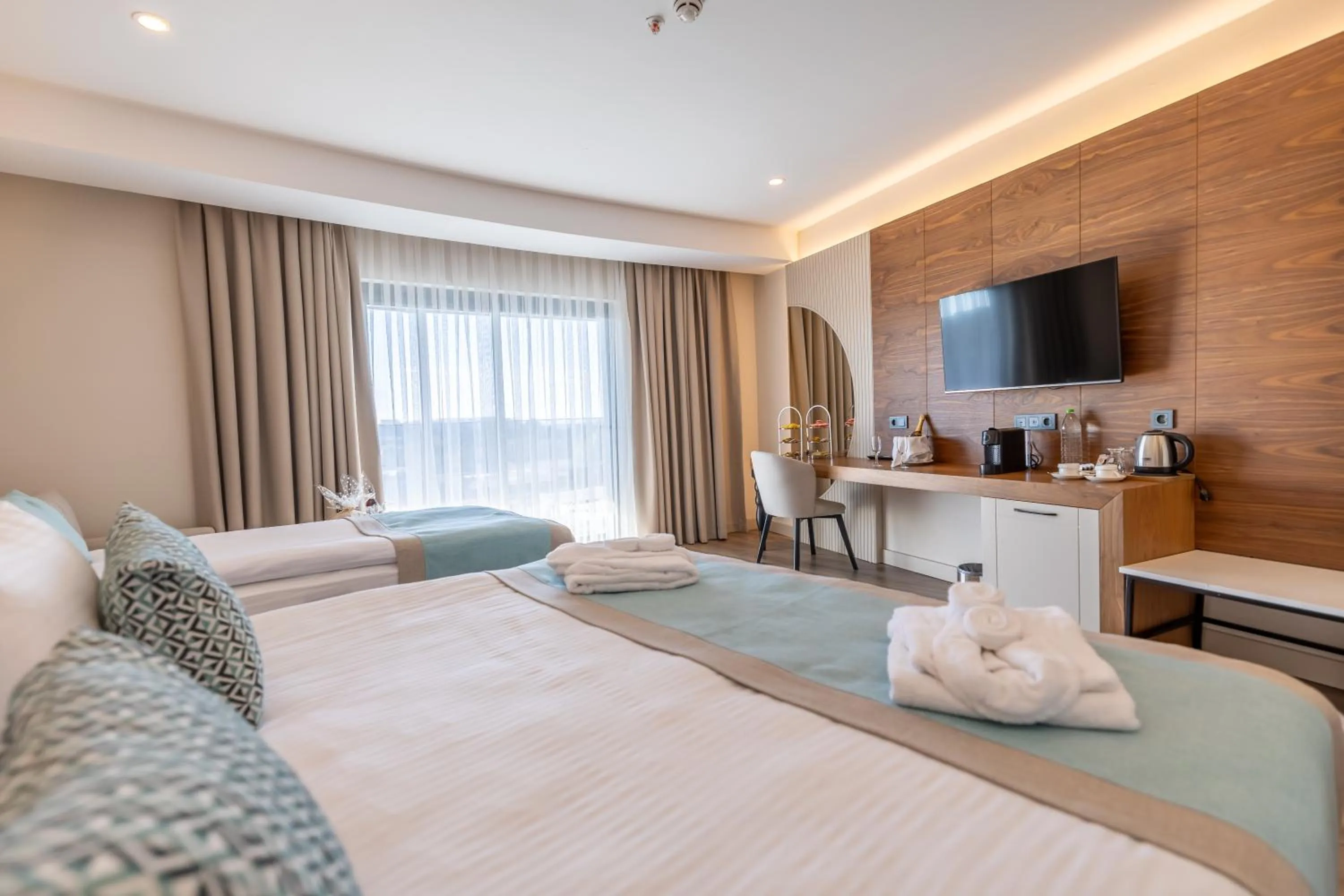 Side Moon Palace Hotel