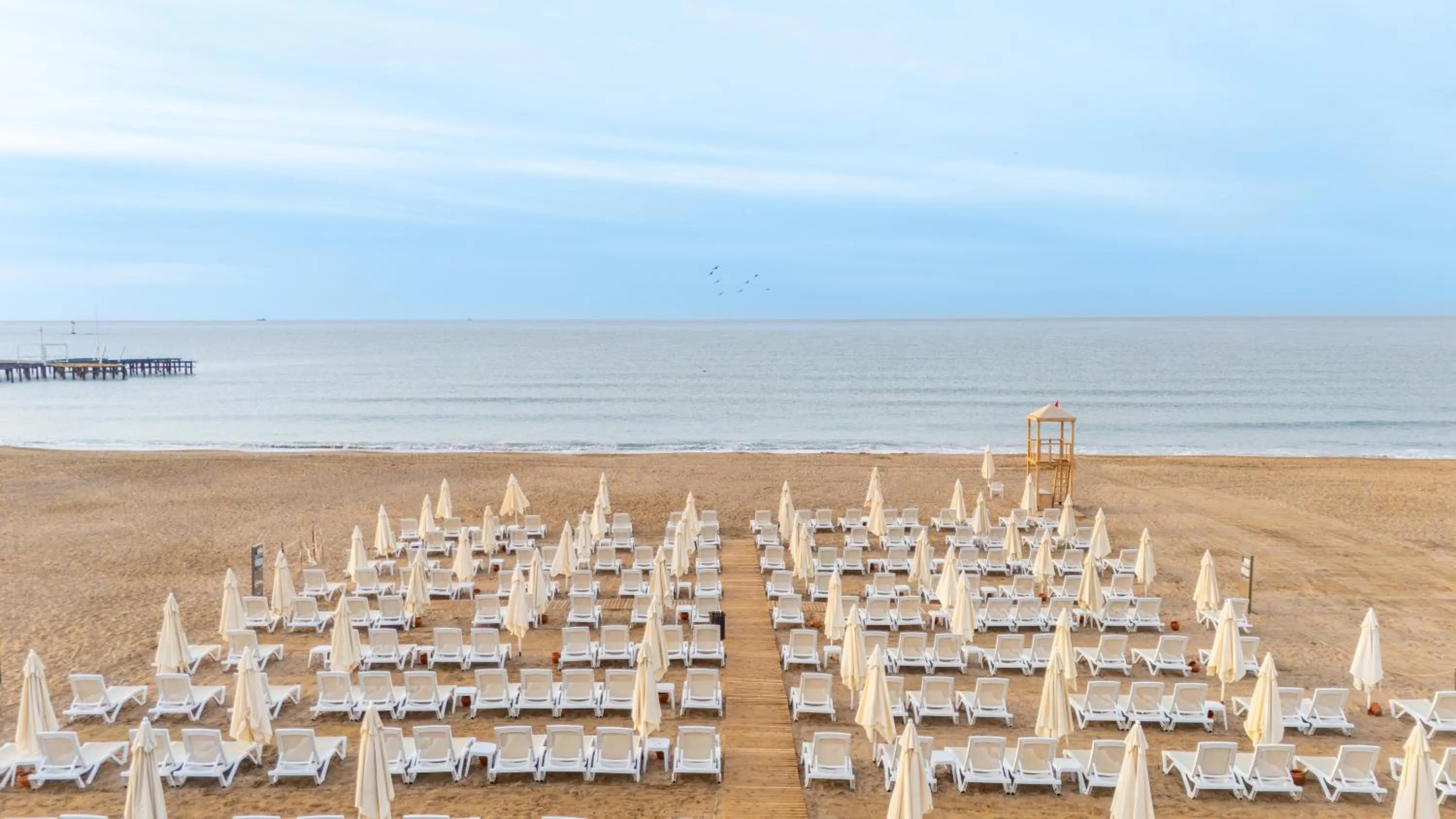 Side Moon Palace Hotel