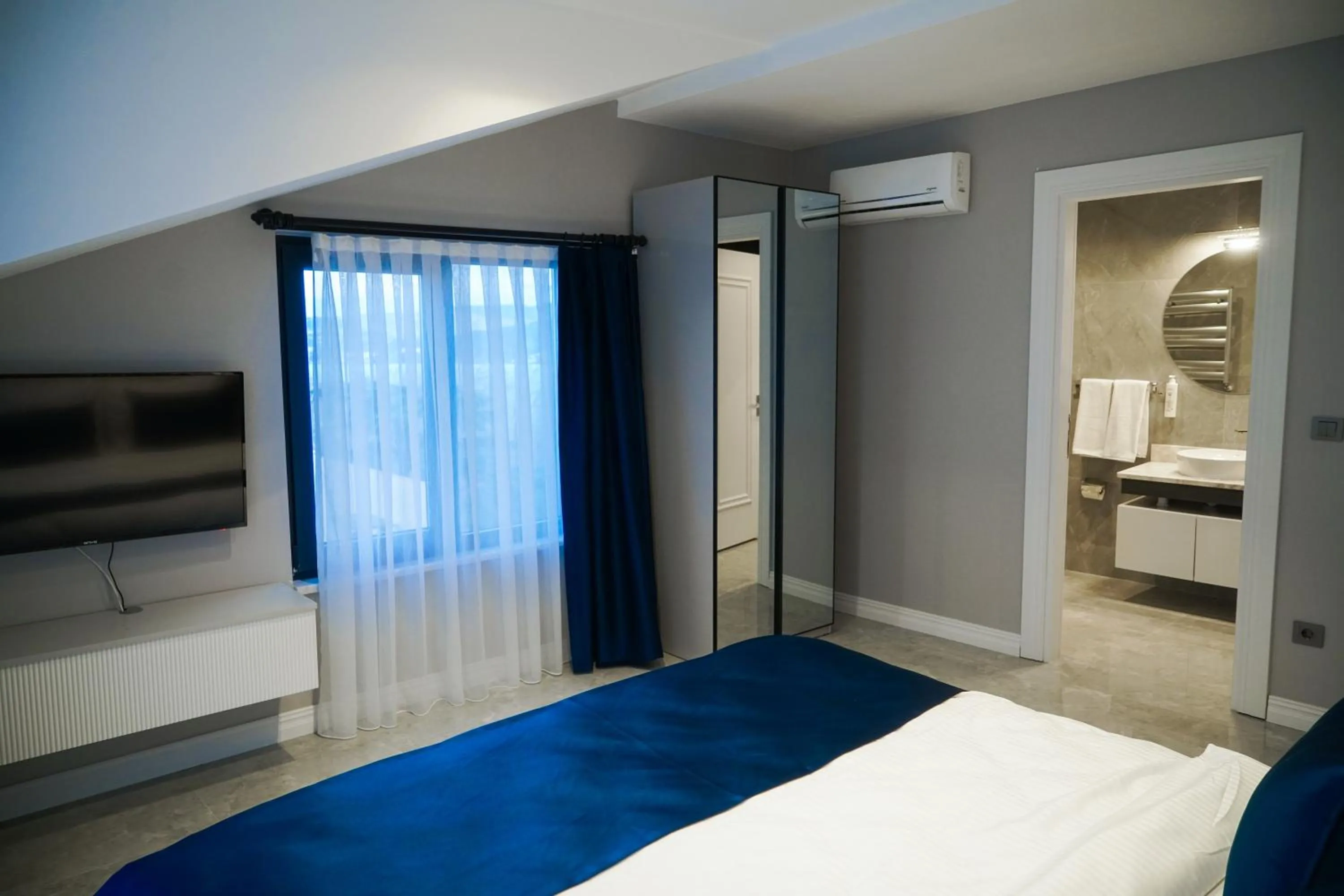 Bed in Elite World Homes Istanbul Bosphorus