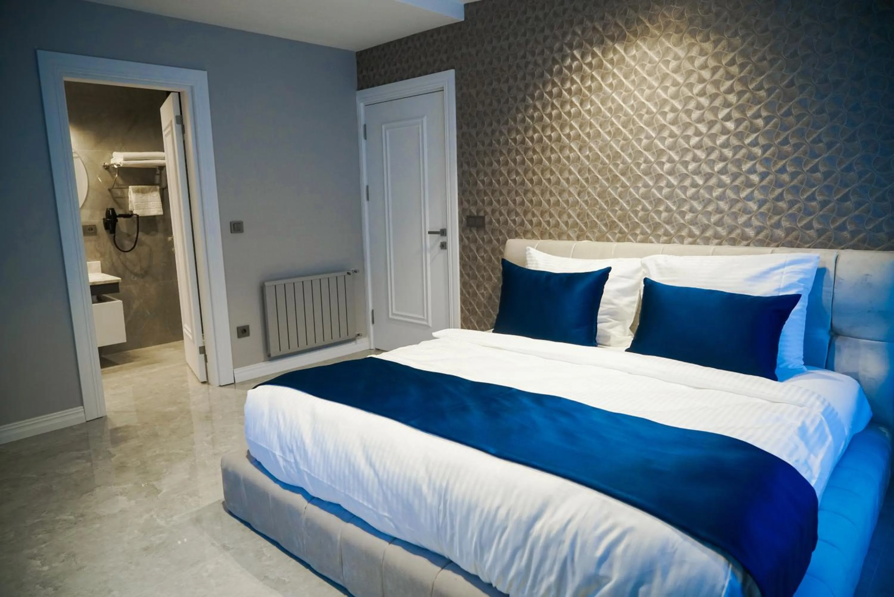 Bed in Elite World Homes Istanbul Bosphorus