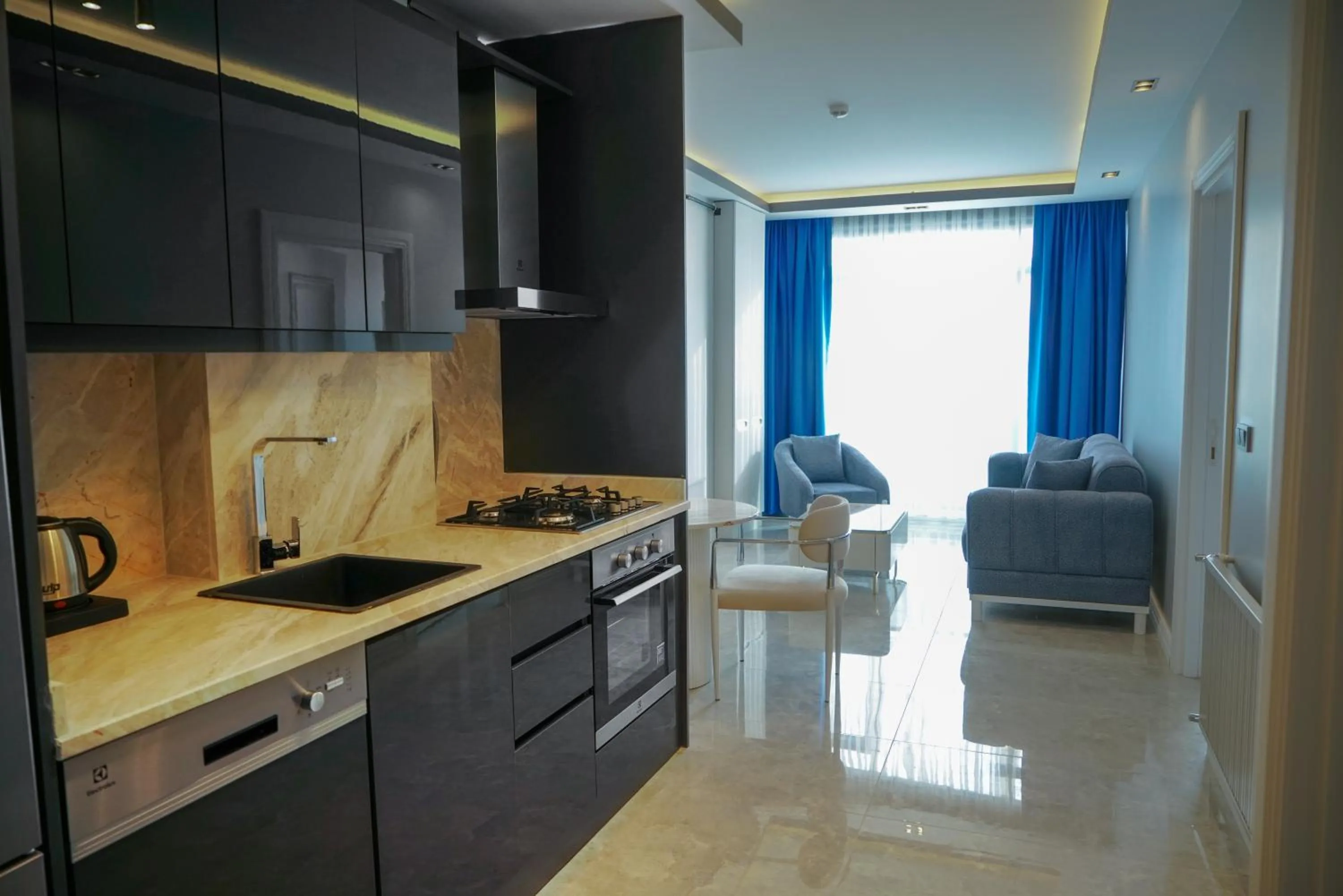 Coffee/tea facilities in Elite World Homes Istanbul Bosphorus