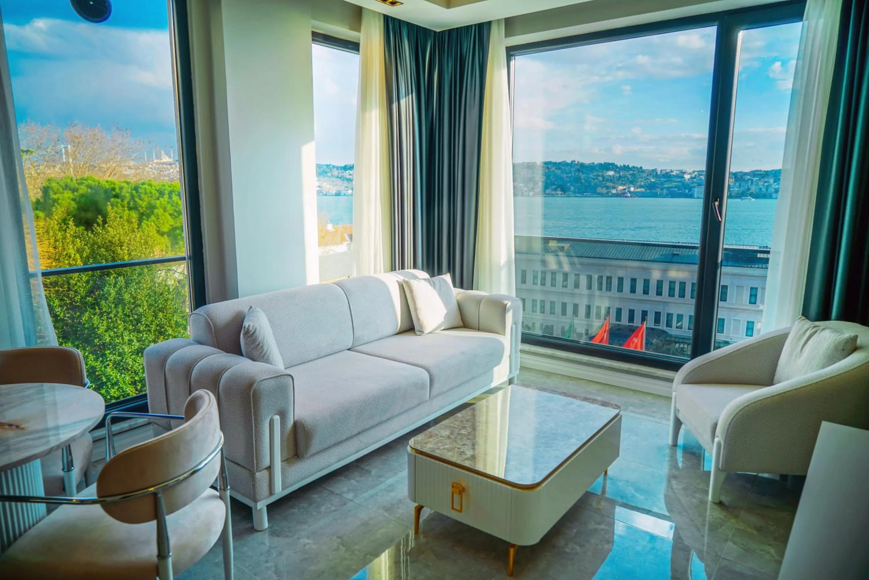 Living room in Elite World Homes Istanbul Bosphorus
