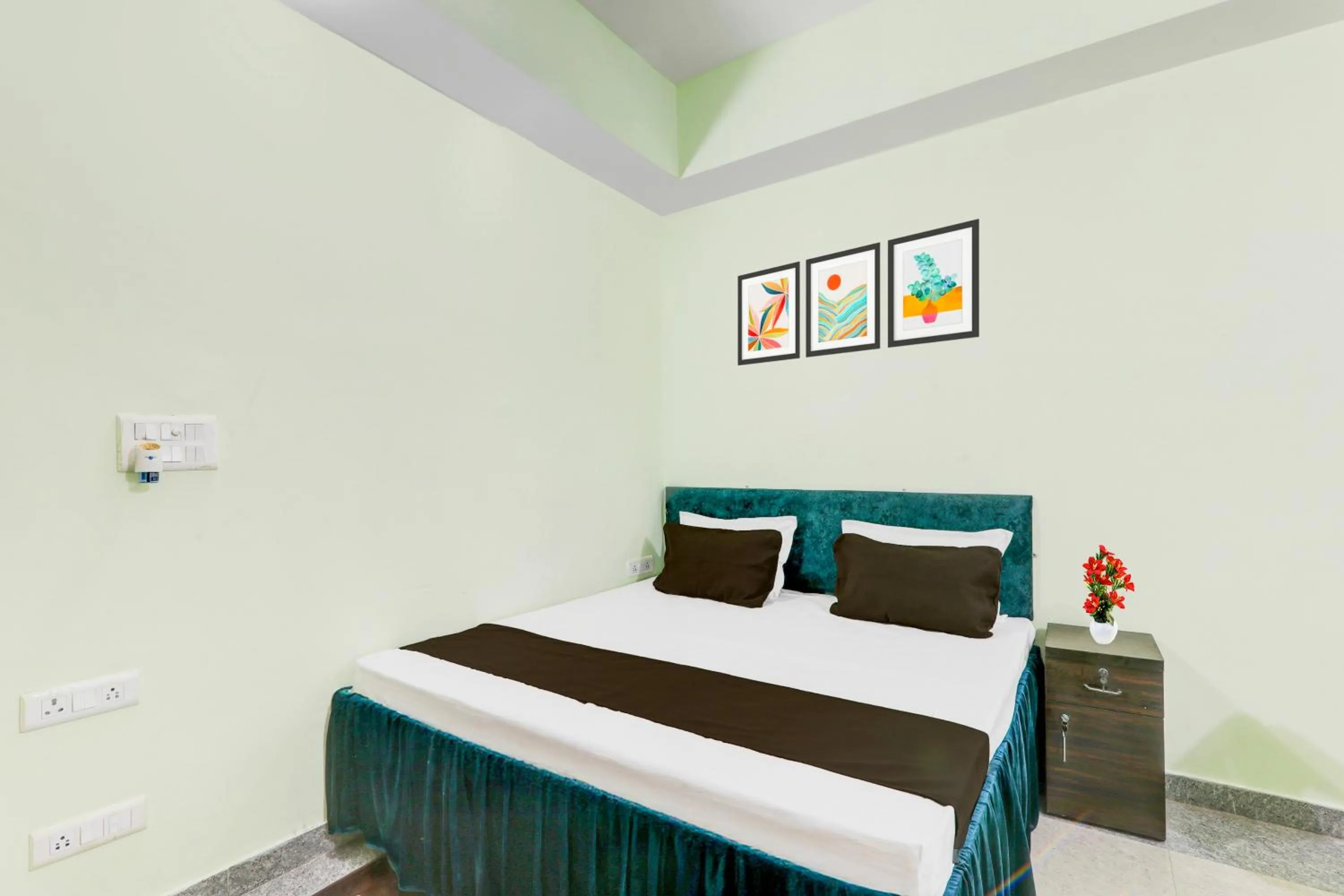 Bedroom, Bed in TOWNHOUSE 057 GUJRANWALA TOWN