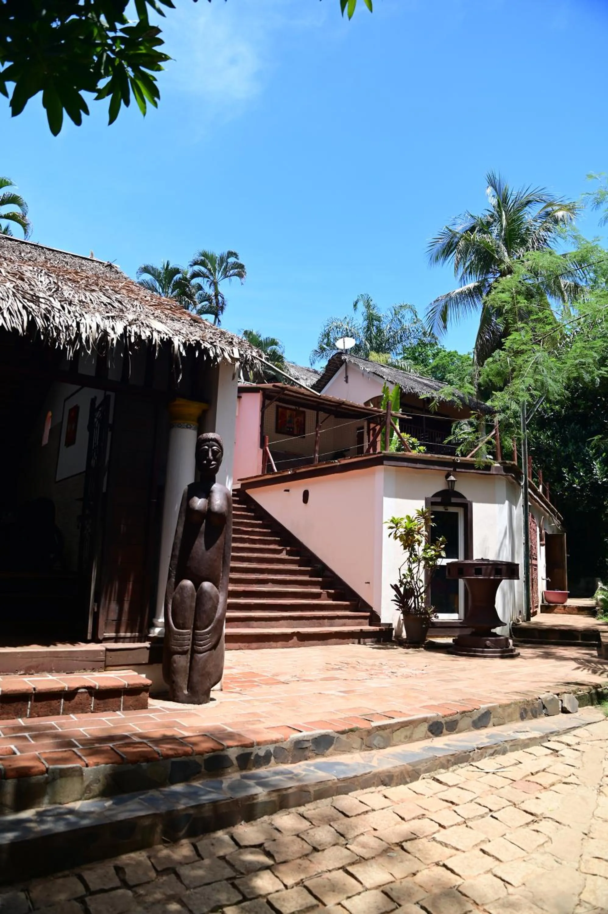 Property building in Hotel Les Boucaniers