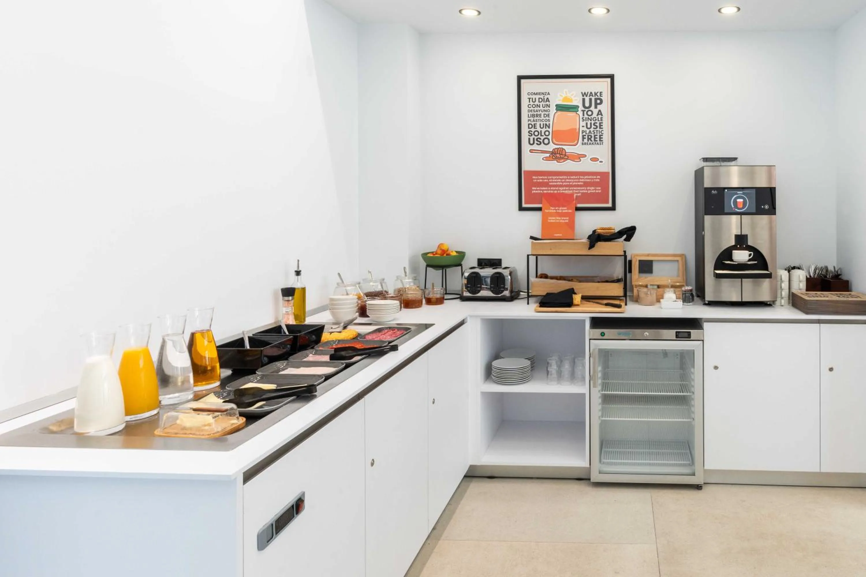 Breakfast in easyHotel Madrid Alcala