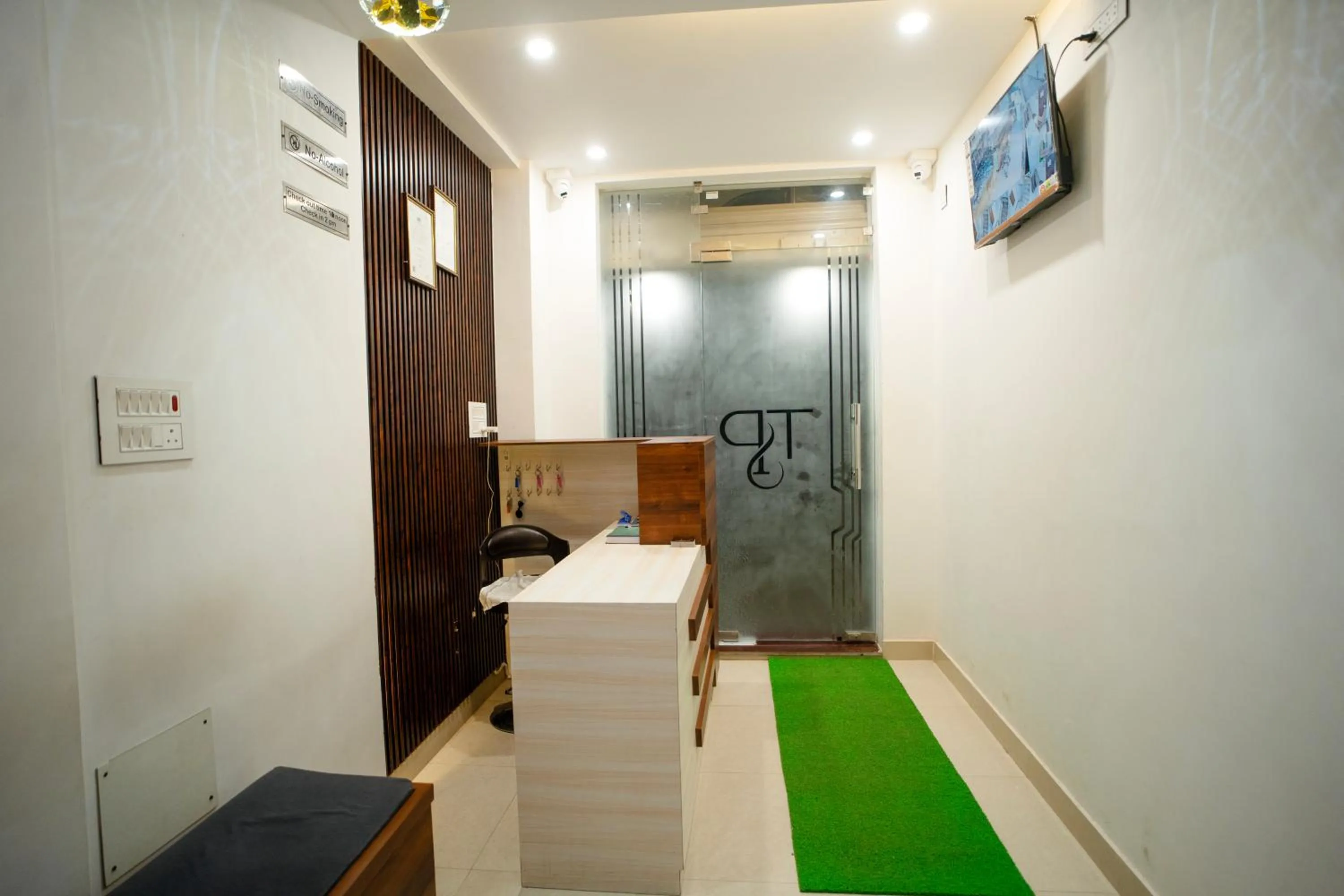 Lobby or reception in The Pleasure Stay