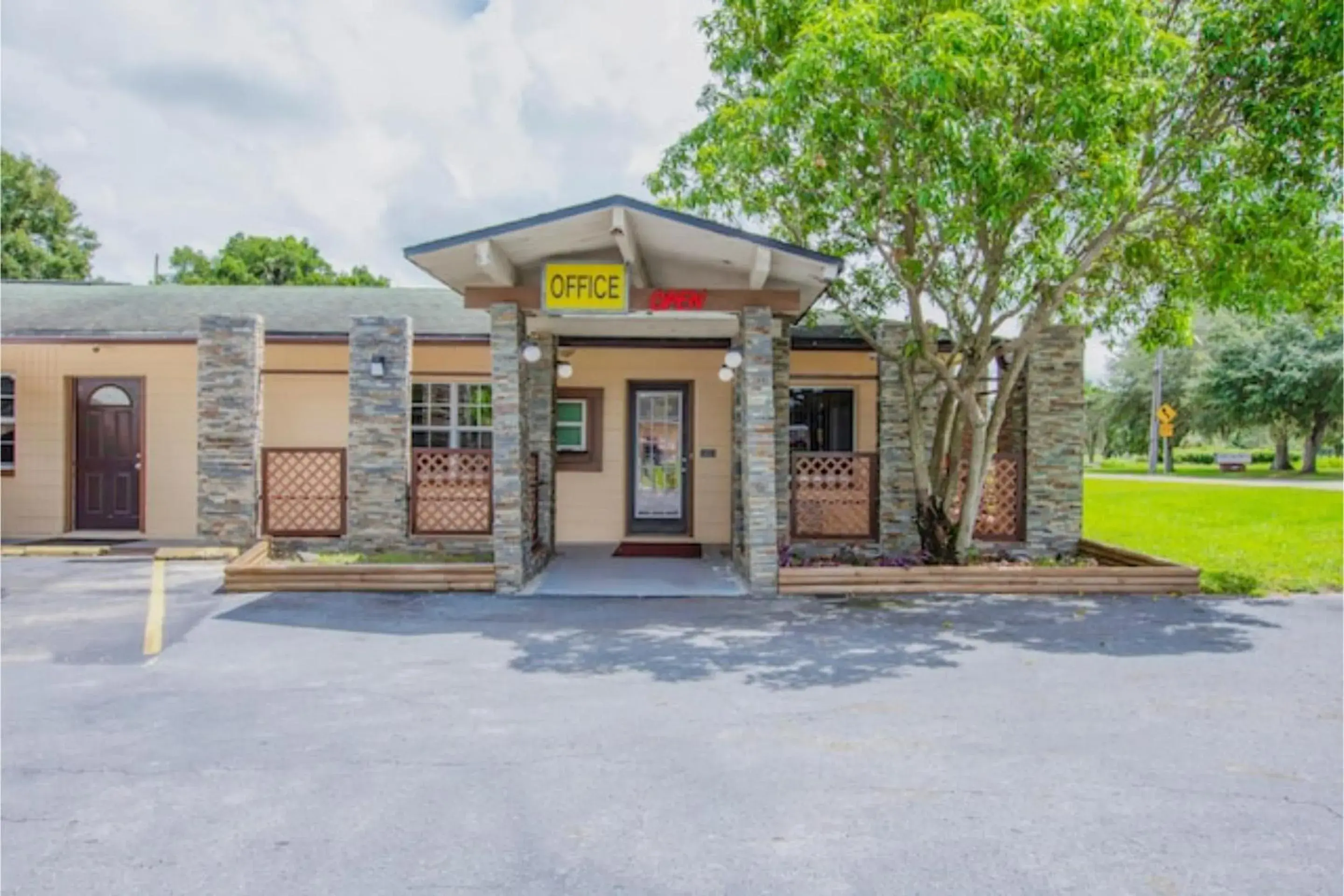 OYO Budget Inn Bartow OYO Budget Inn Bartow