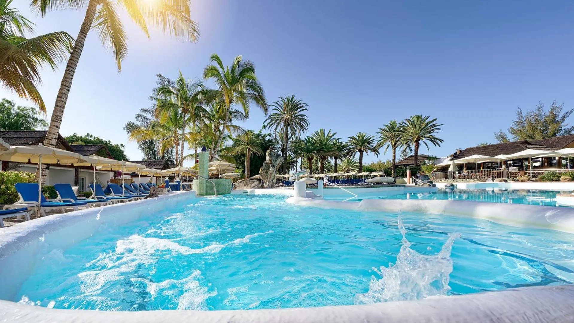 Swimming pool in Bull Costa Canaria & SPA - Only Adults