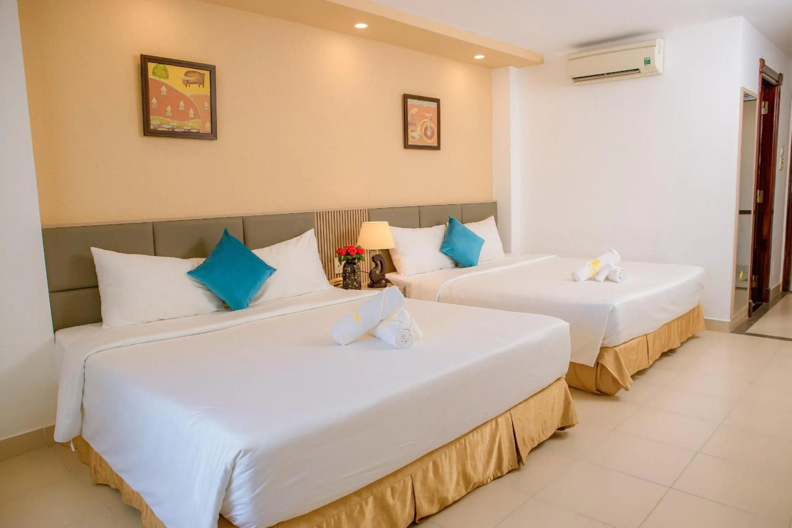Bed in Lanxy Hotel Nha Trang