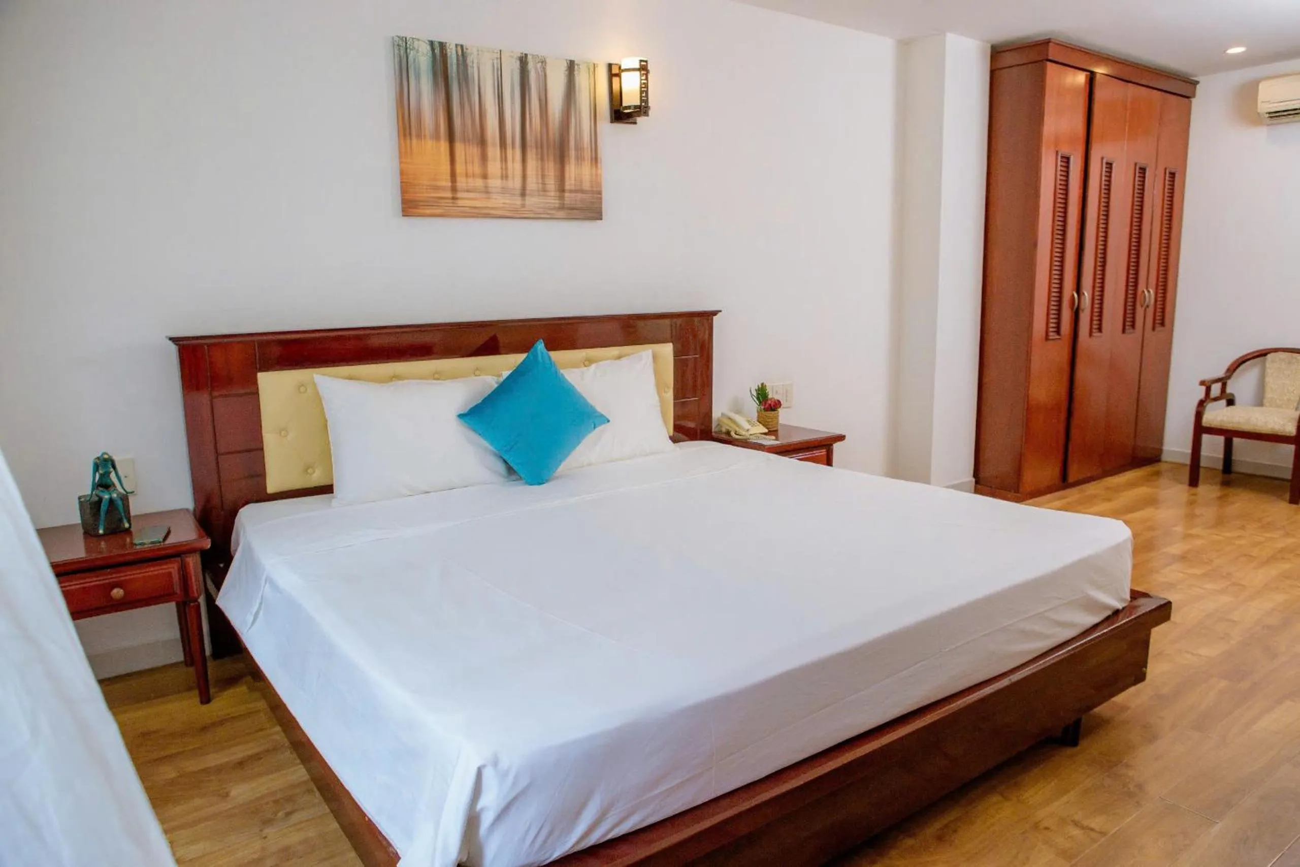 Bed in Lanxy Hotel Nha Trang