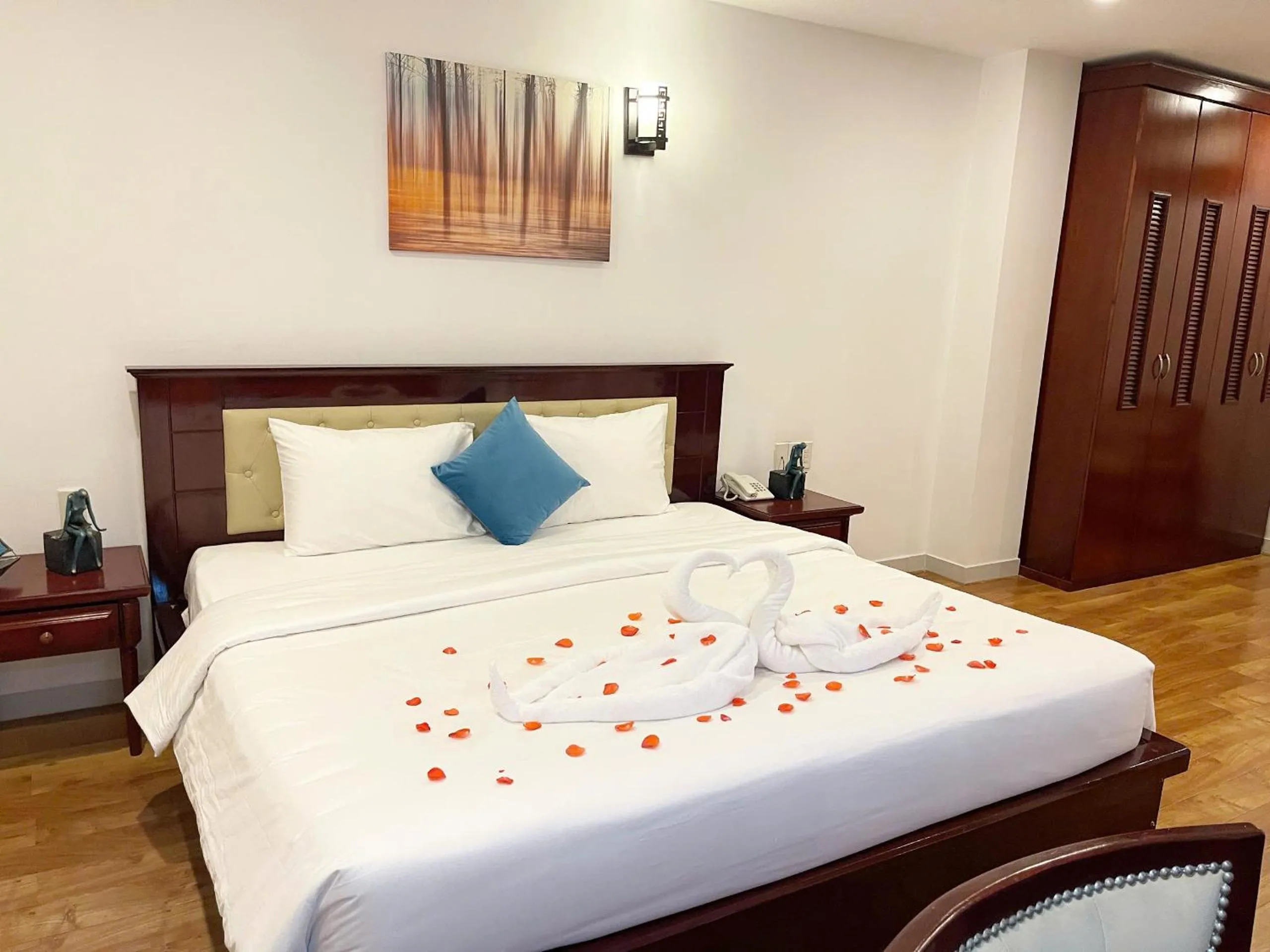 Bed in Lanxy Hotel Nha Trang