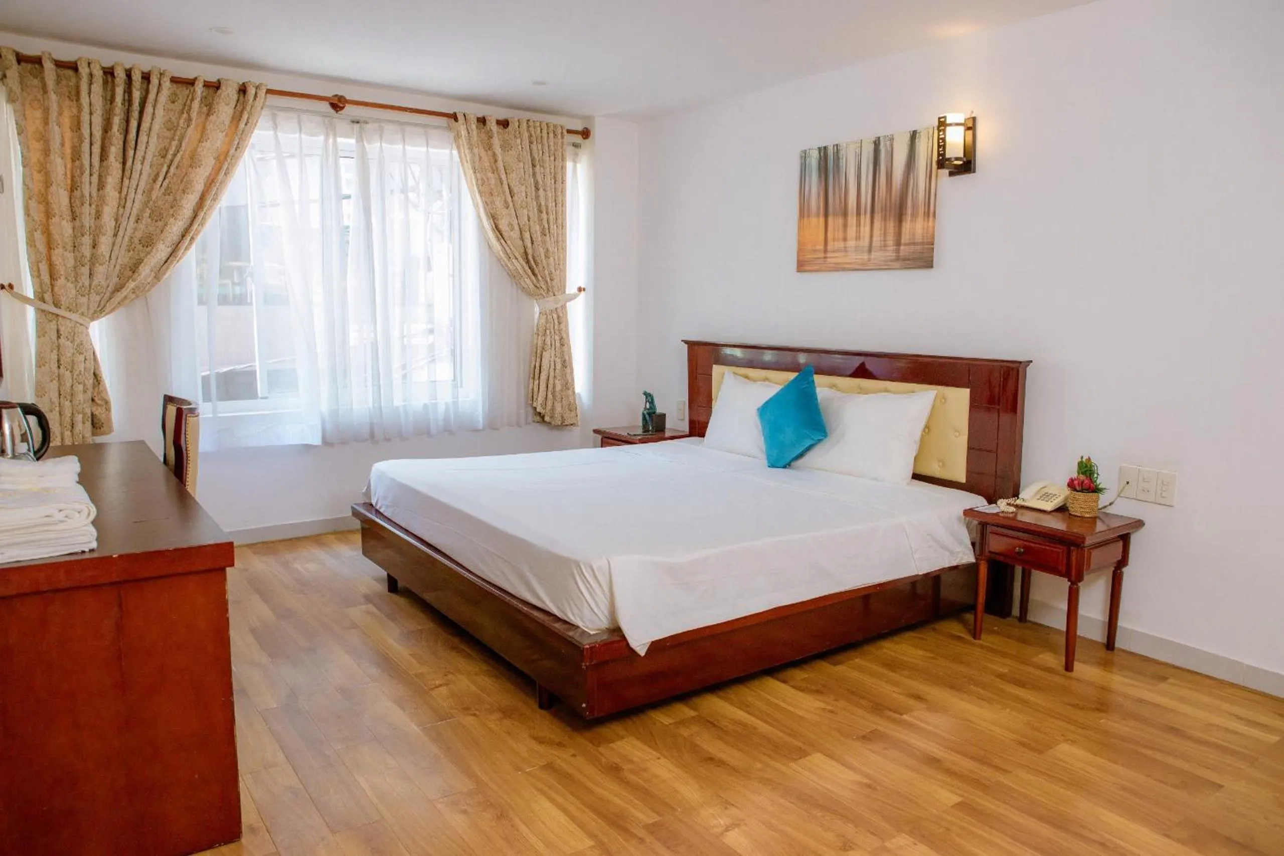 Bedroom, Bed in Lanxy Hotel Nha Trang