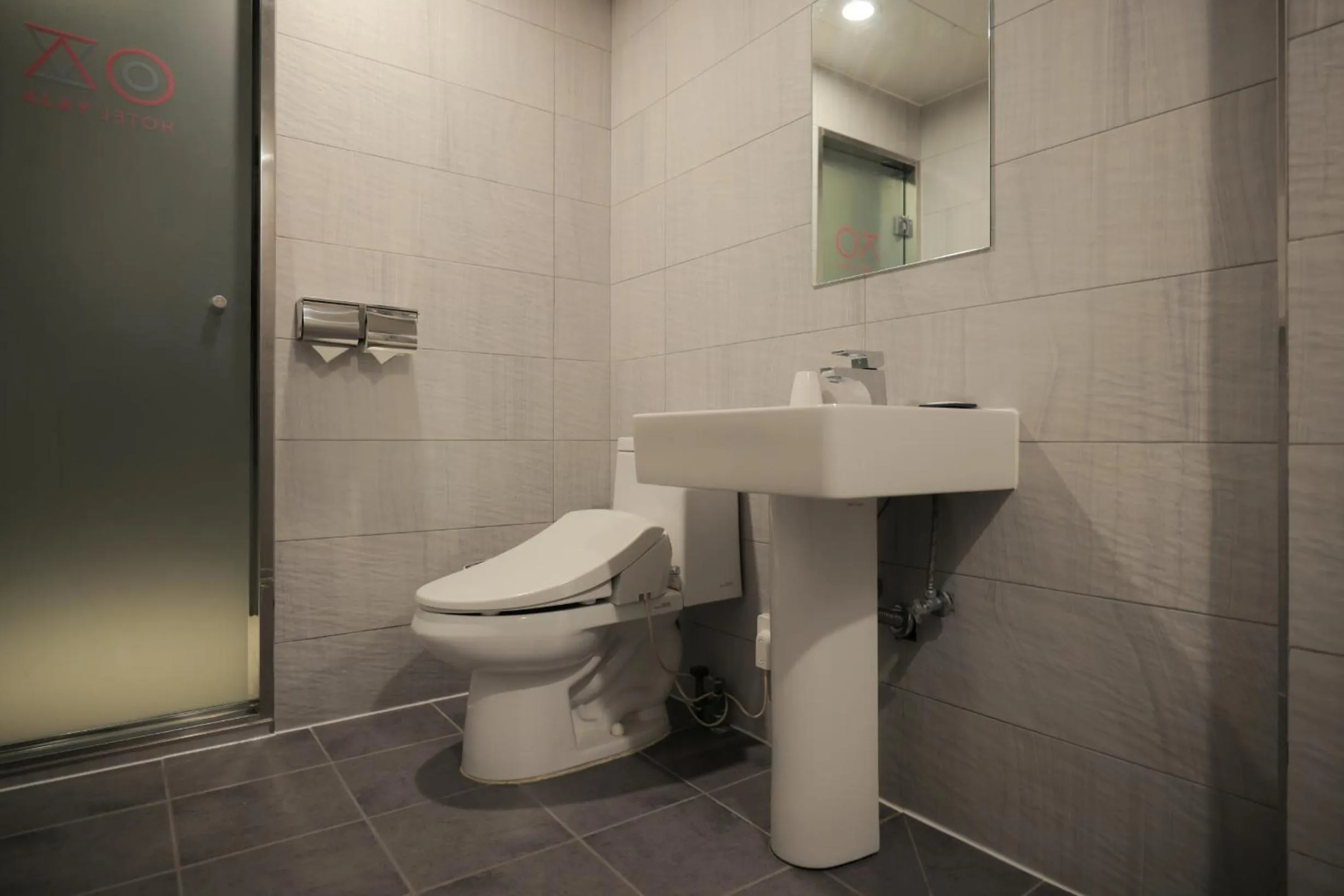 Toilet in Hotel Yaja Siheung Jeongwang