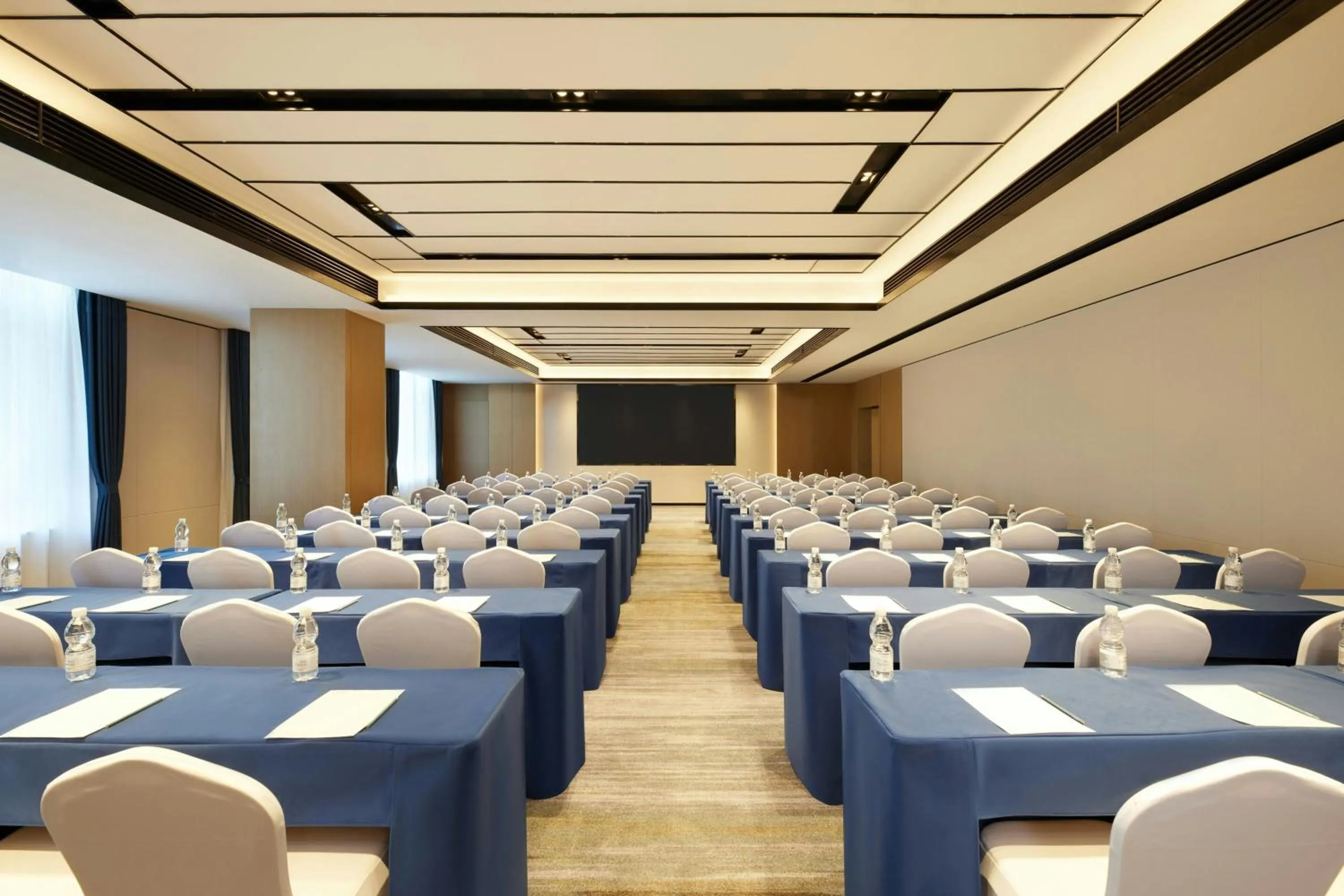 Meeting/conference room in Fairfield by Marriott Haikou Meilan