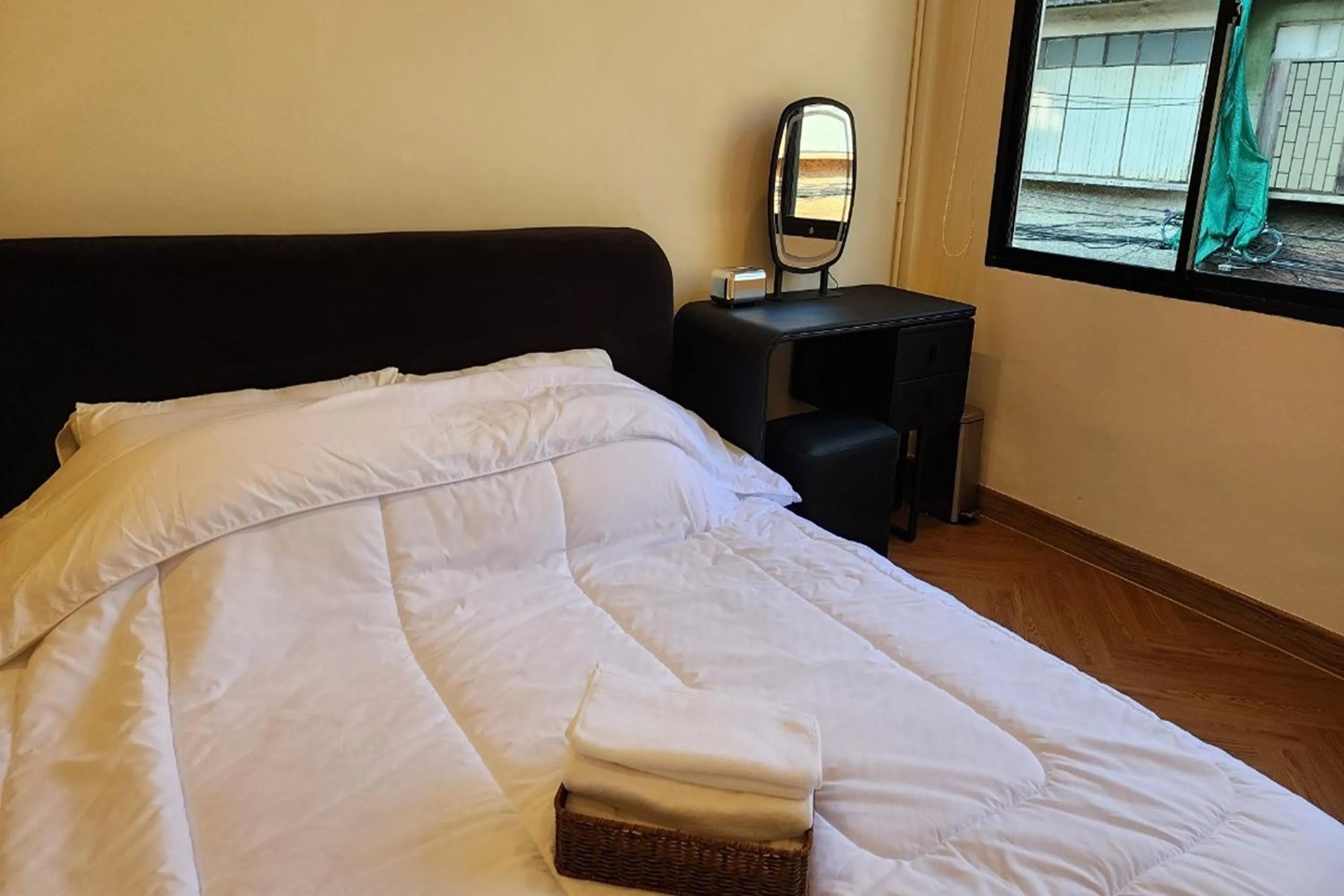 Bed in Saint Louis Stay