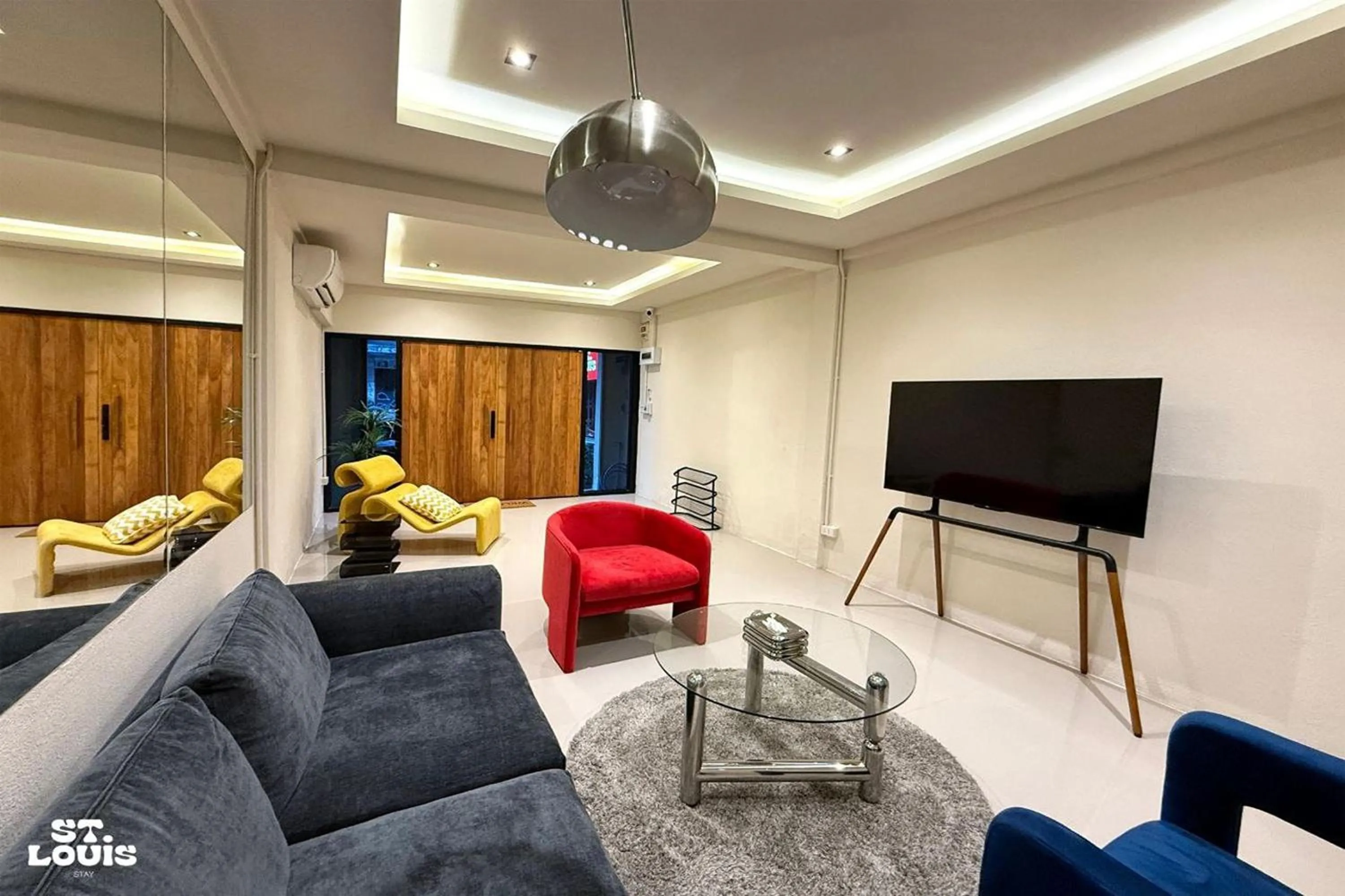 Property building in Saint Louis Stay