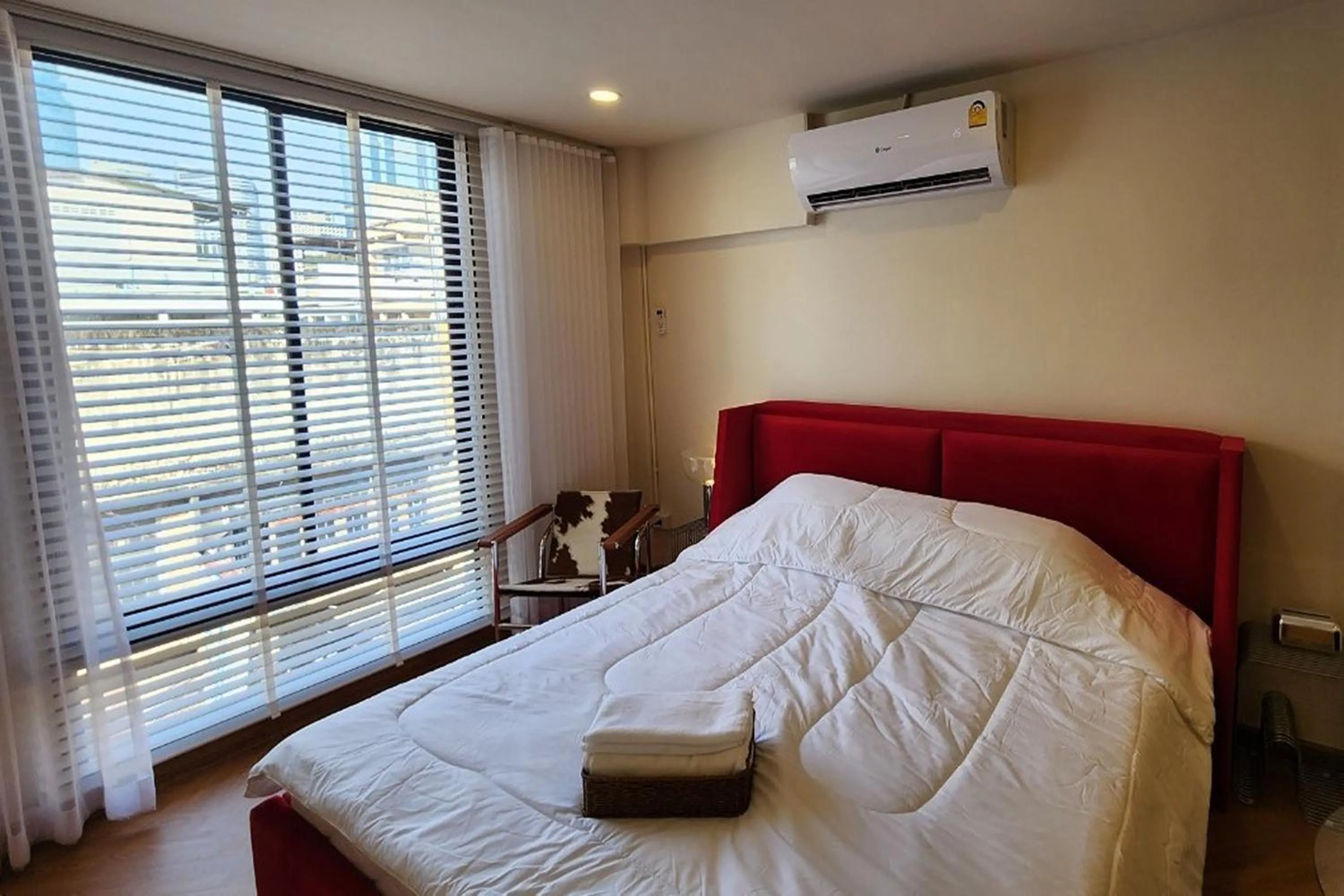 Bed in Saint Louis Stay