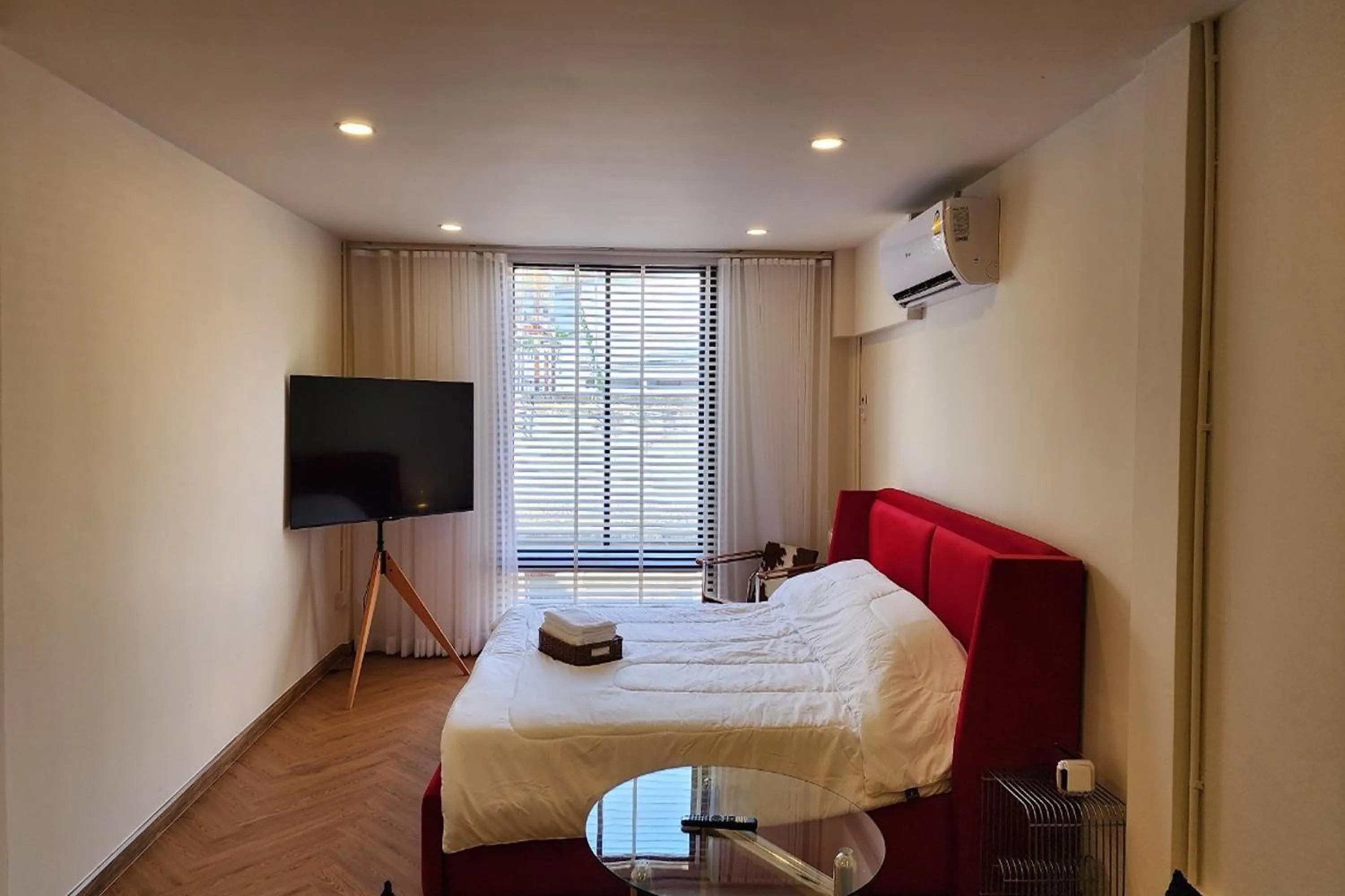 Bedroom, Bed in Saint Louis Stay