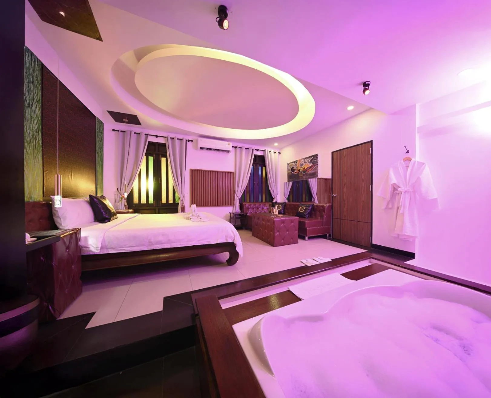 Bed in Climax Berlin